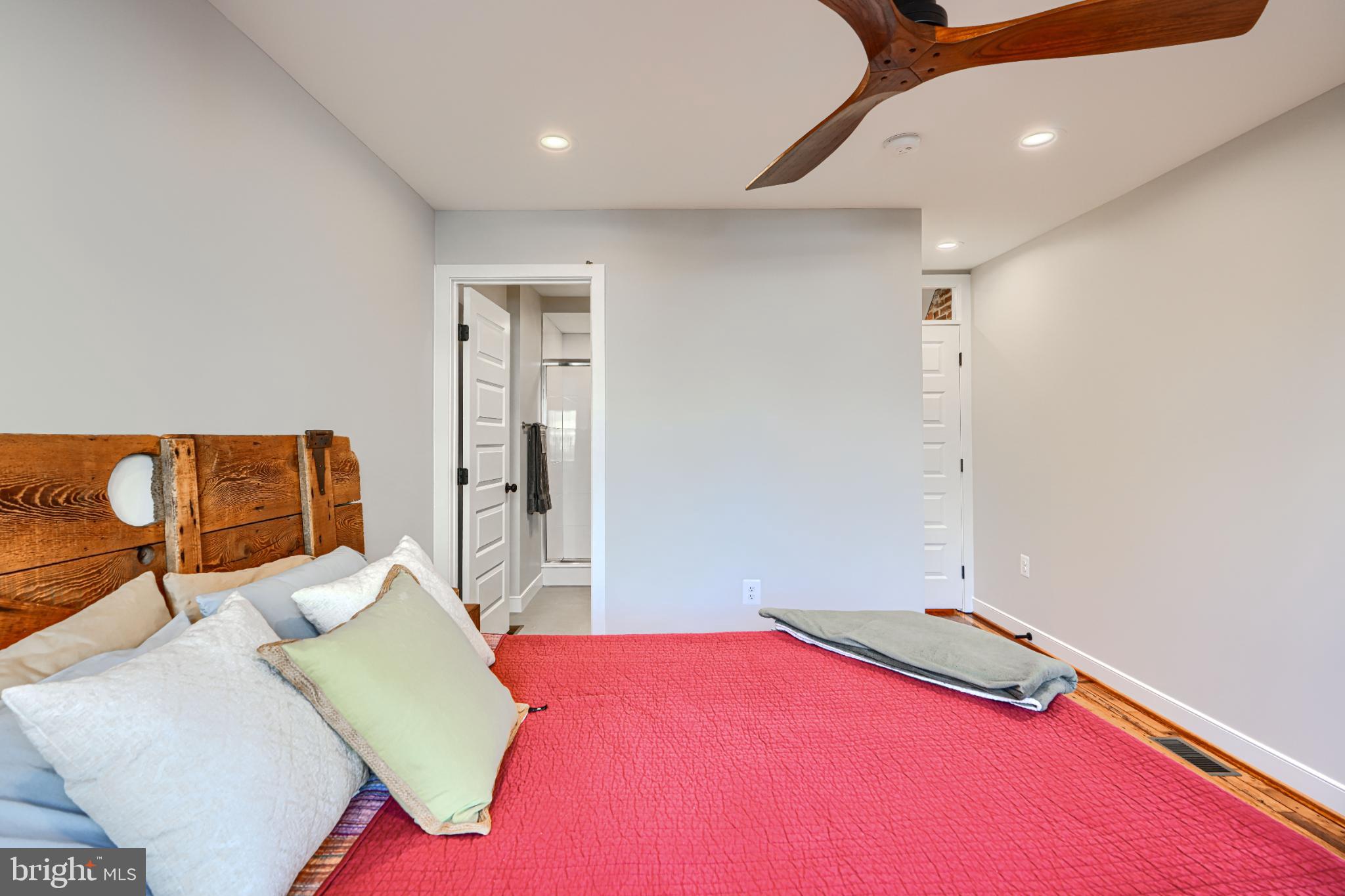 SOUTH BALTIMORE - Residential