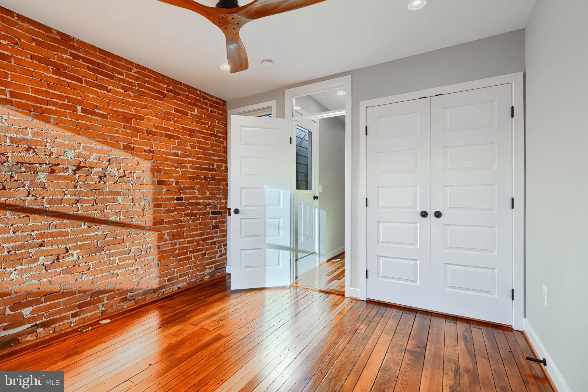 SOUTH BALTIMORE - Residential