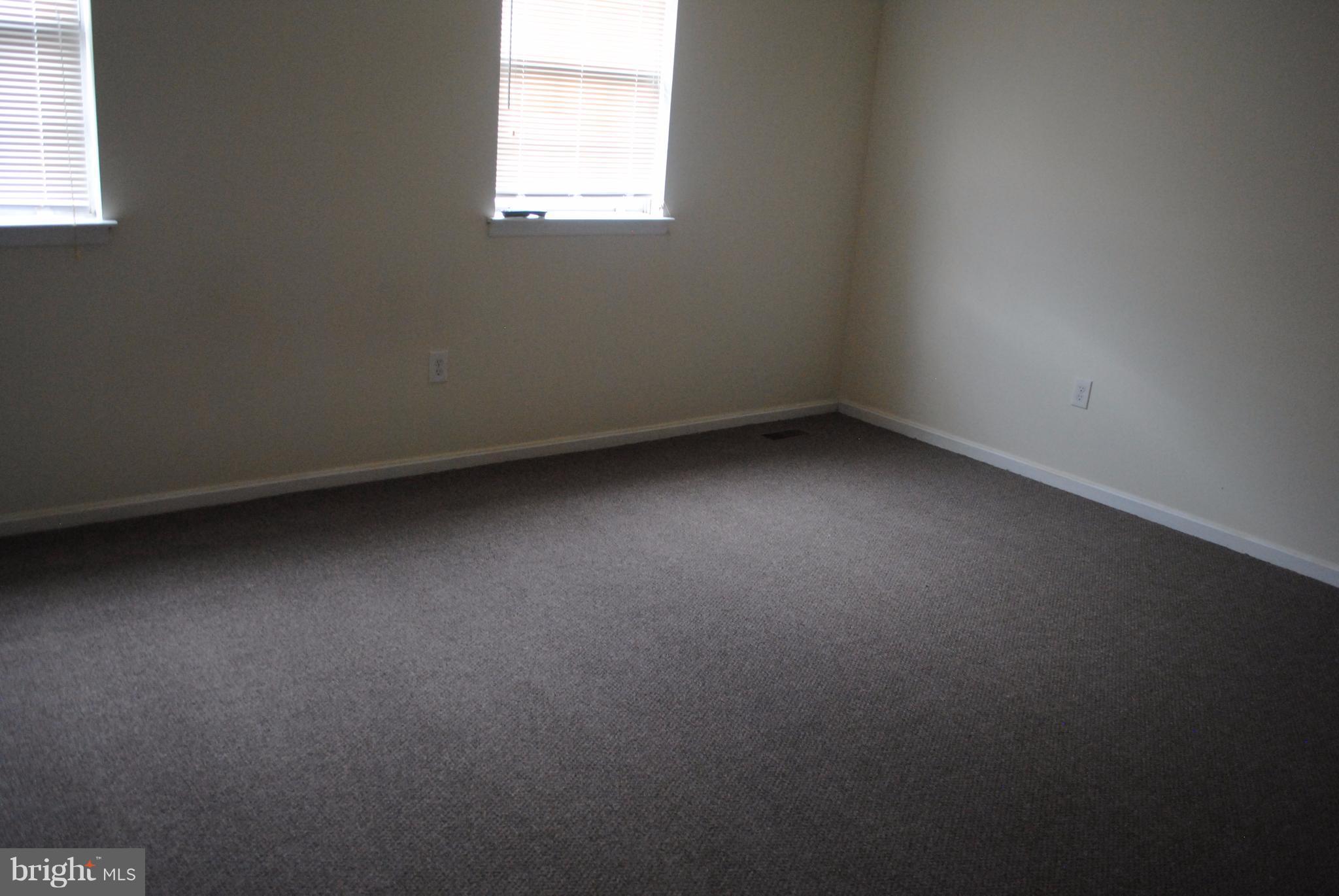 HERITAGE HILL CONDO - Residential Lease