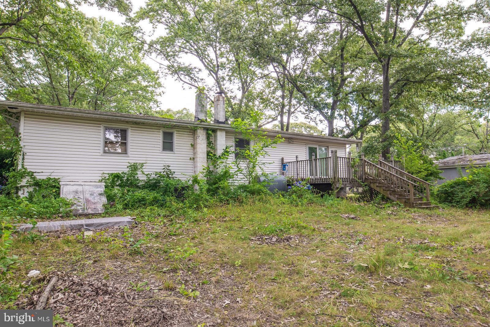 ELVATON ACRES - Residential