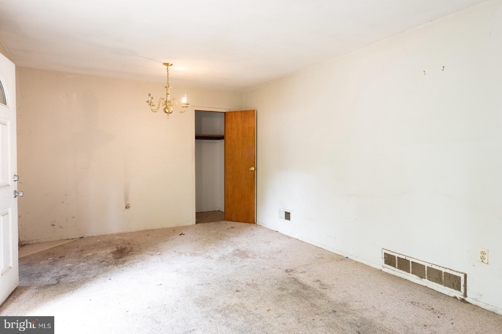 ELVATON ACRES - Residential