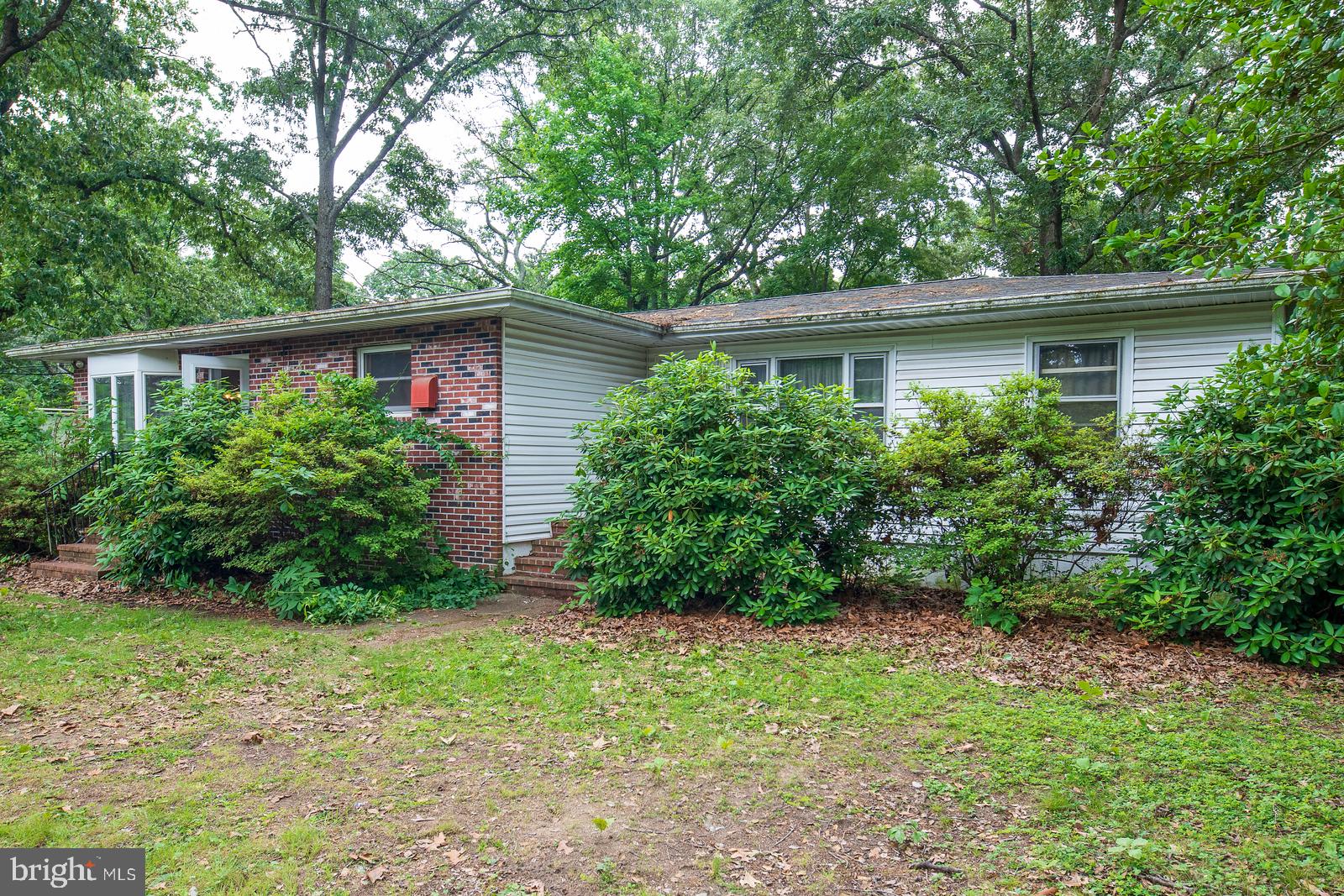 ELVATON ACRES - Residential