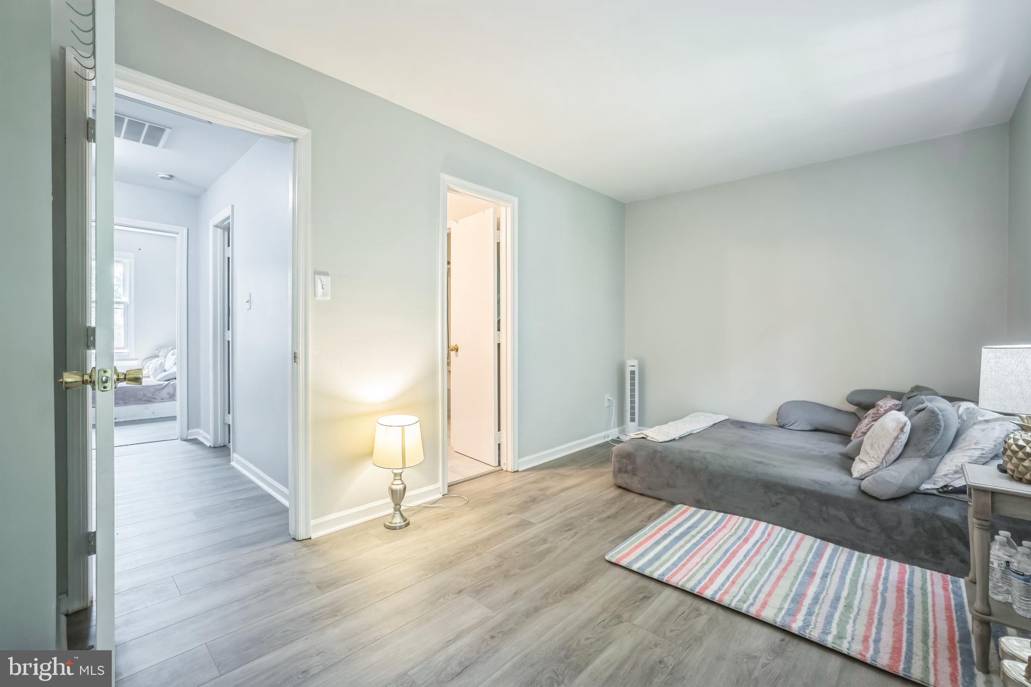 WINSLOW CHASE - Residential