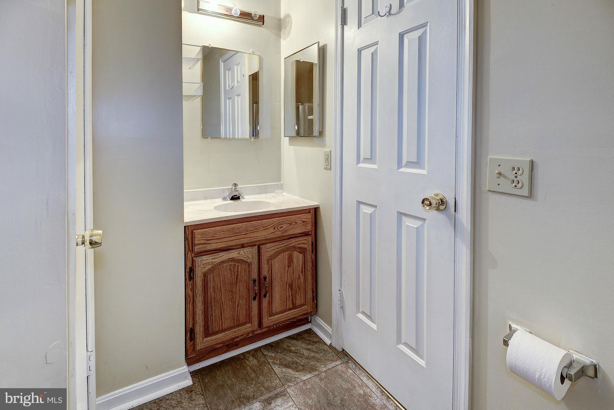 WOODSTONE - Residential