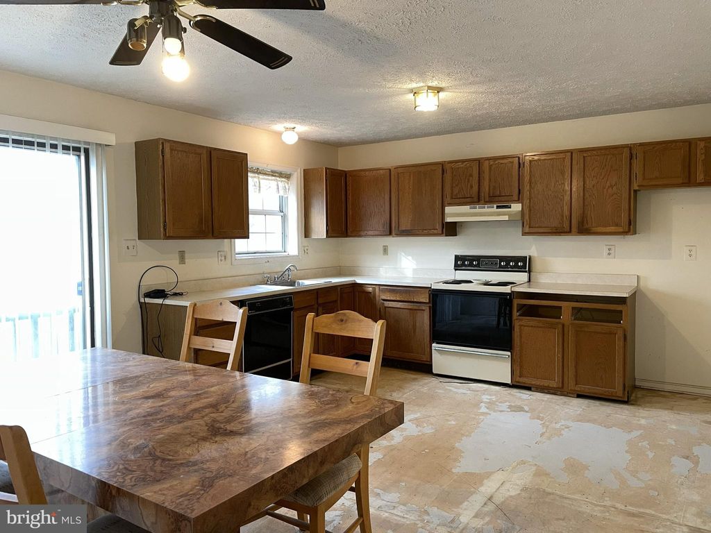 Photo of 5303 Cumberland Street, CAPITOL HEIGHTS, MD 20743 (MLS # MDPG2186076)