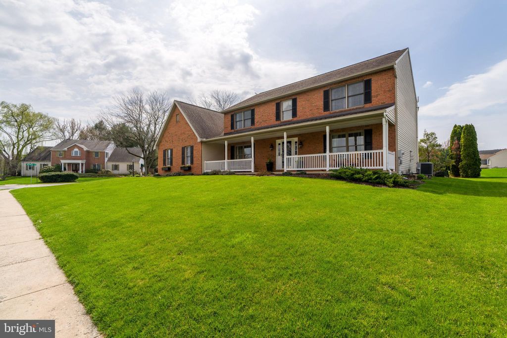 Photo of 217 Stone Creek Road, LANCASTER, PA 17603 (MLS # PALA2085352)