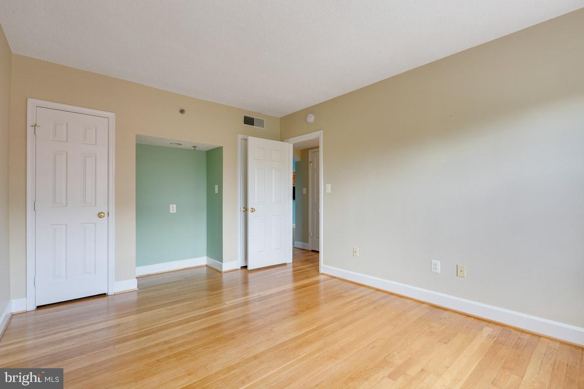 RIVERTON - Residential