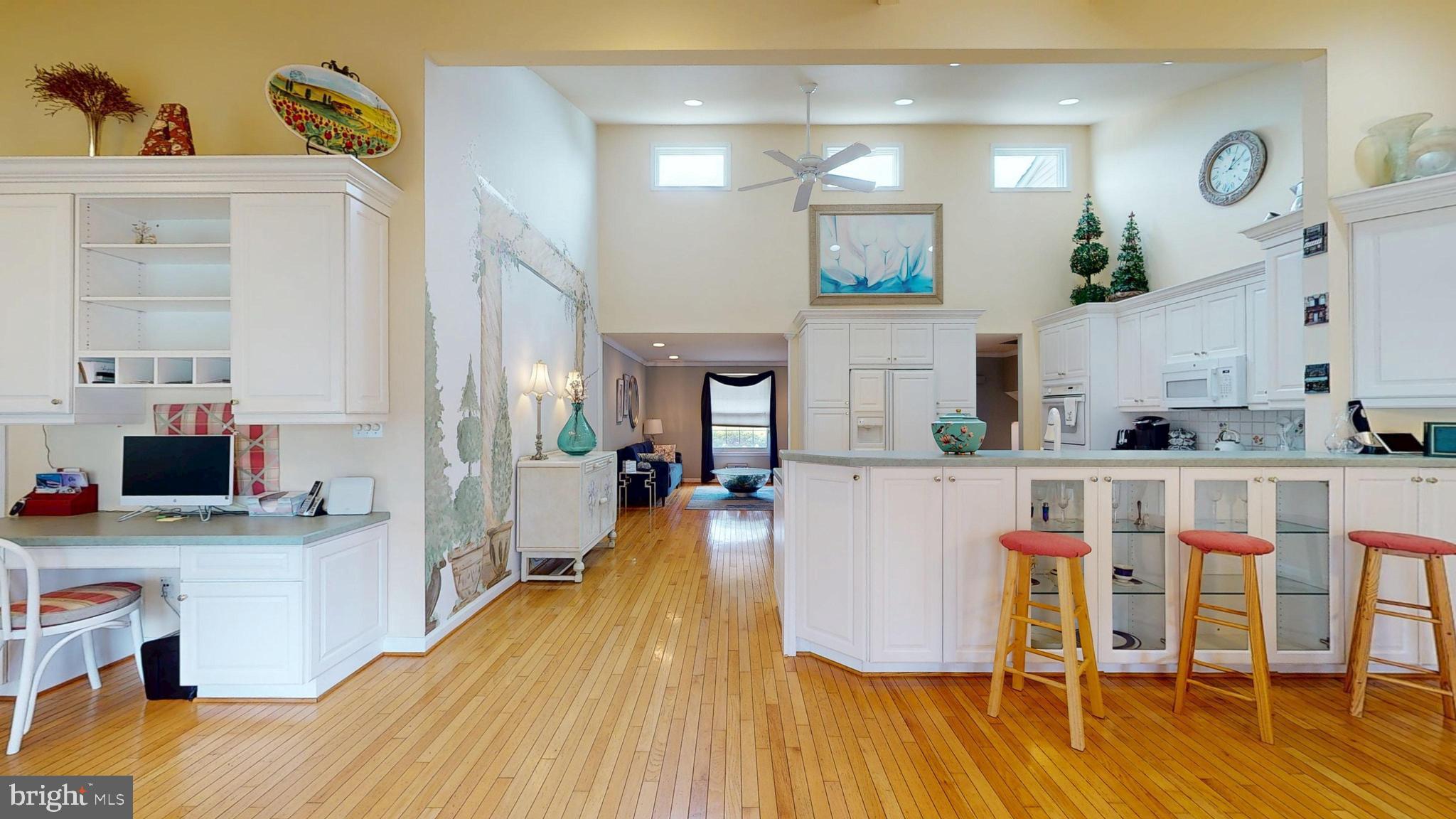 205 WOODBINE DRIVE