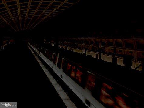 GREENBELT STATION - Residential