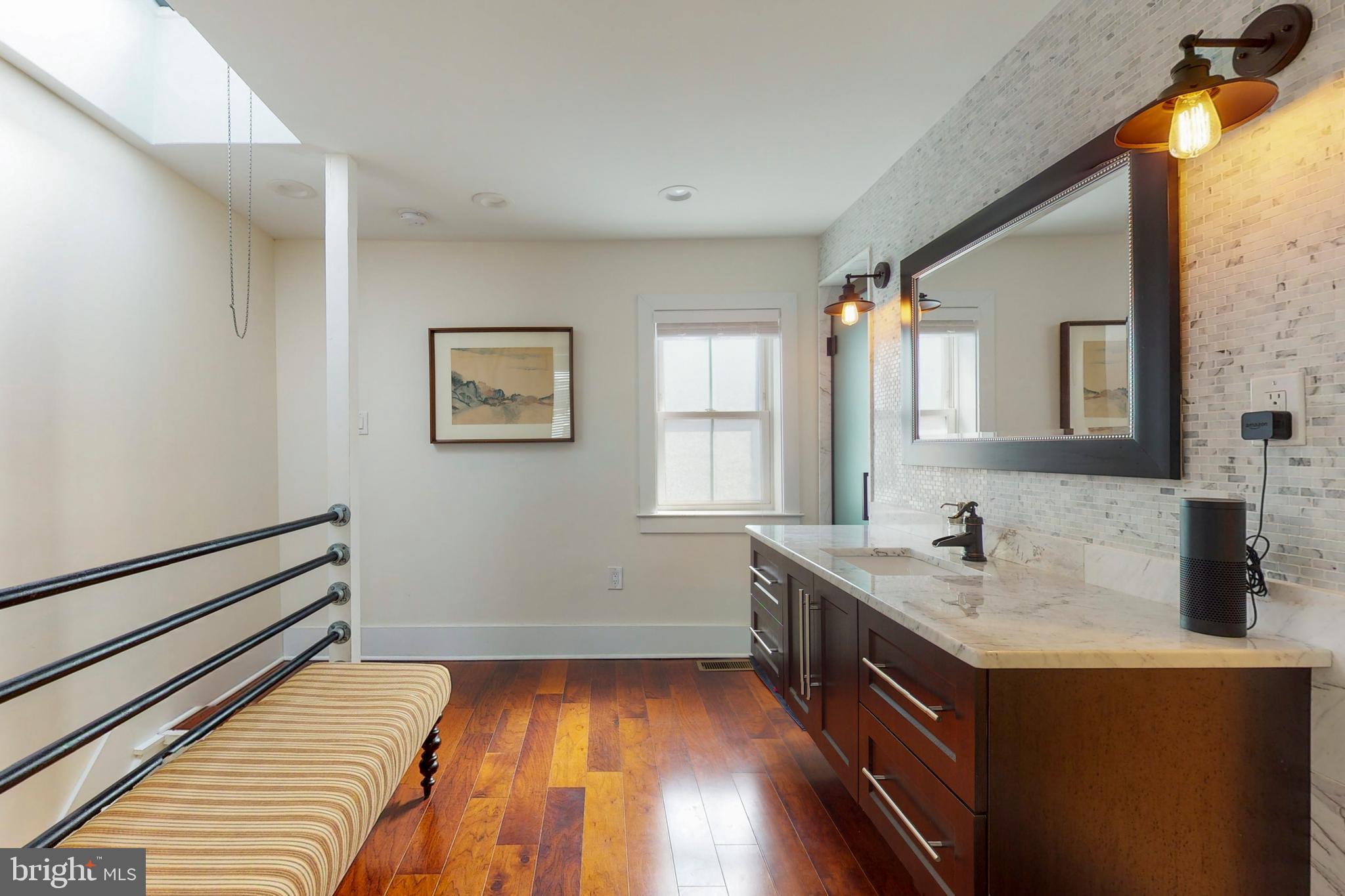 BELLA VISTA - Residential