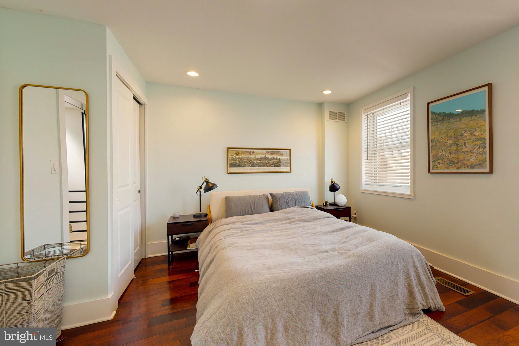 BELLA VISTA - Residential