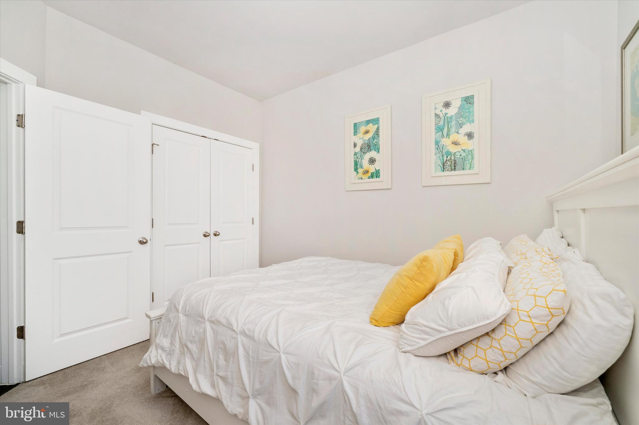 ODENTON STATION - Residential