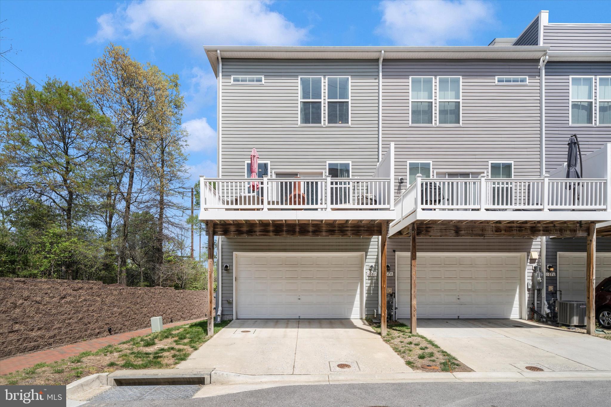 ODENTON STATION - Residential