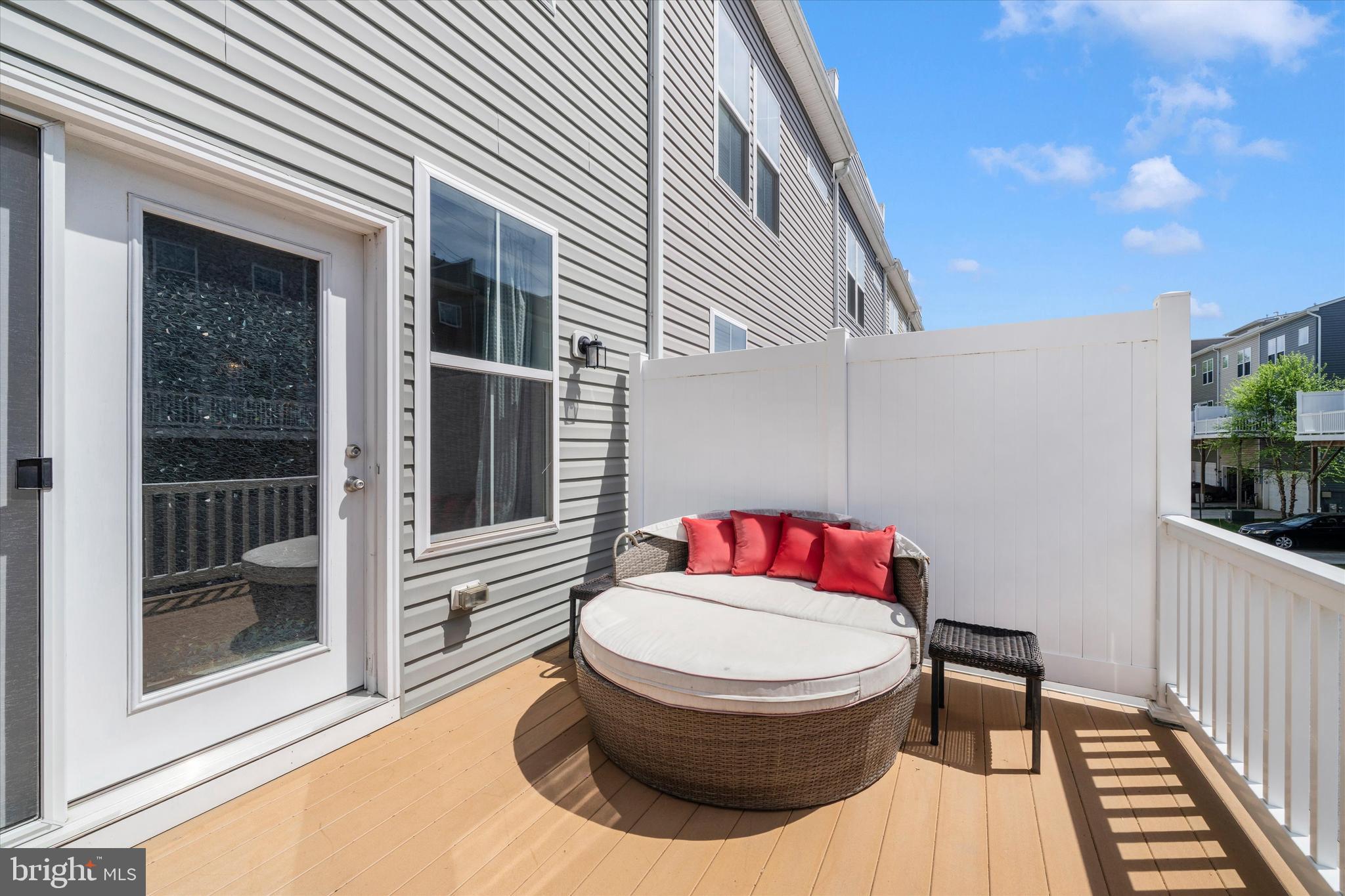 ODENTON STATION - Residential