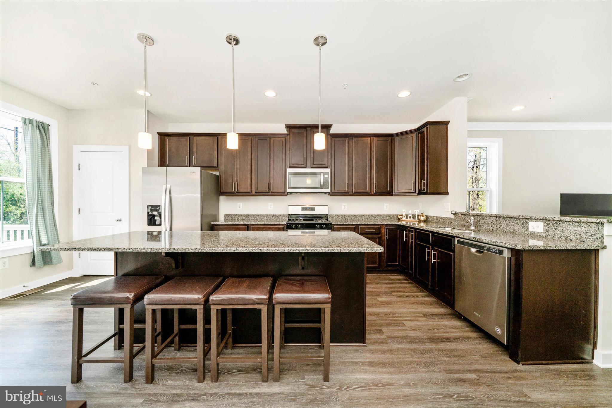 ODENTON STATION - Residential