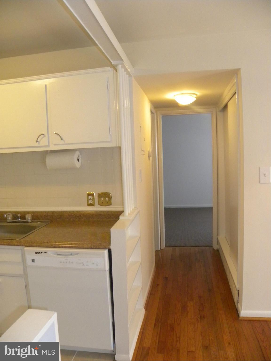 FAIRFAX HERITAGE - Residential Lease