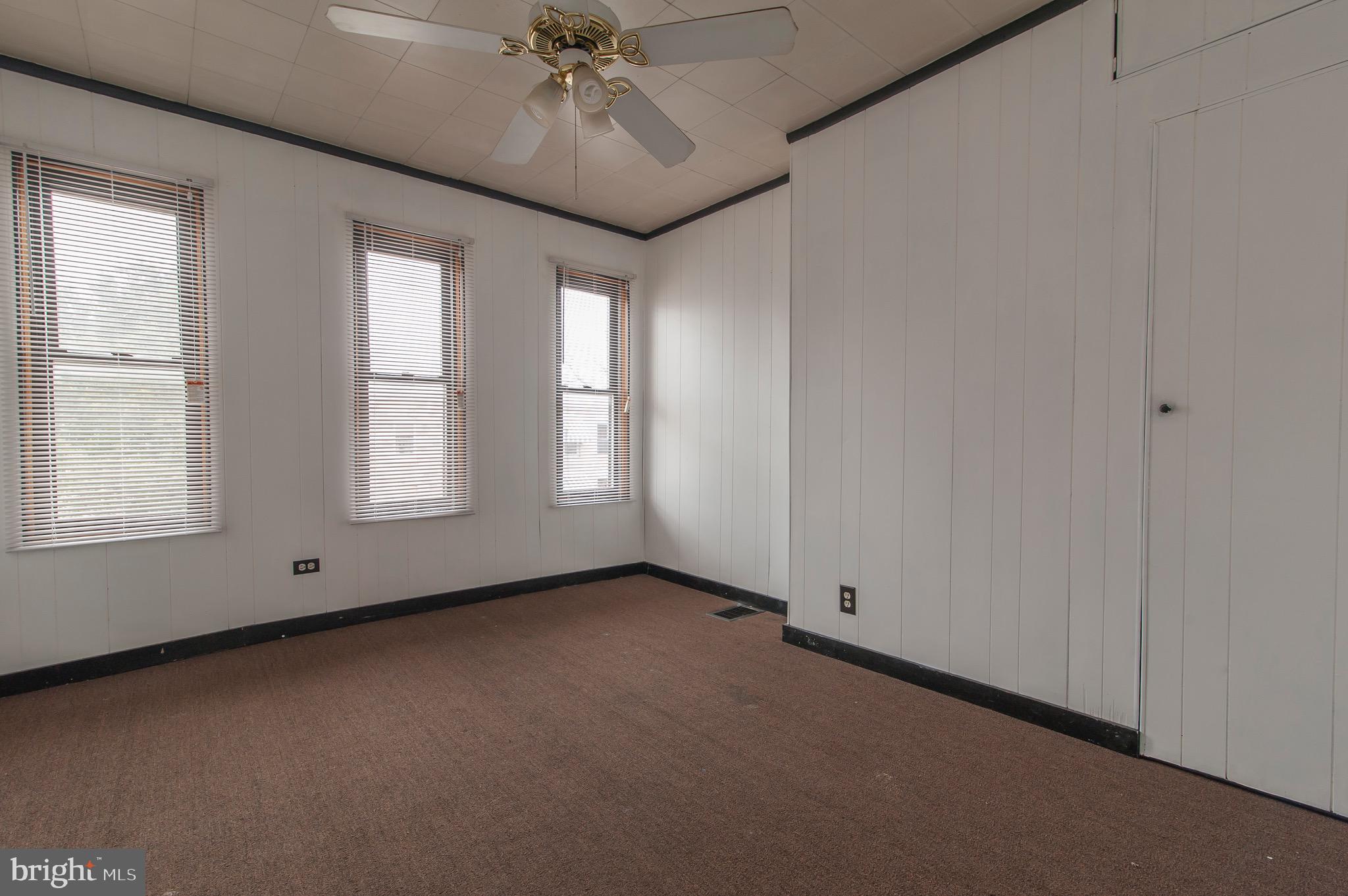 MOUNT CLARE - Residential