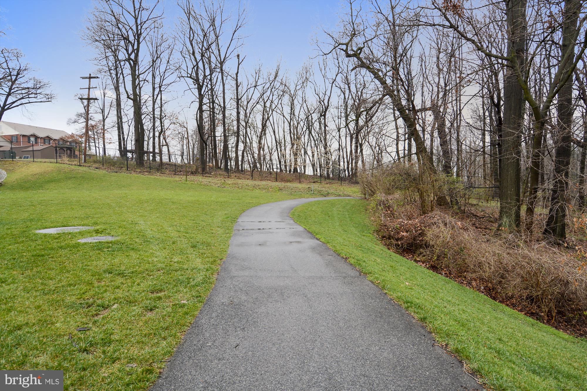 ROSEWOOD - Residential Lease