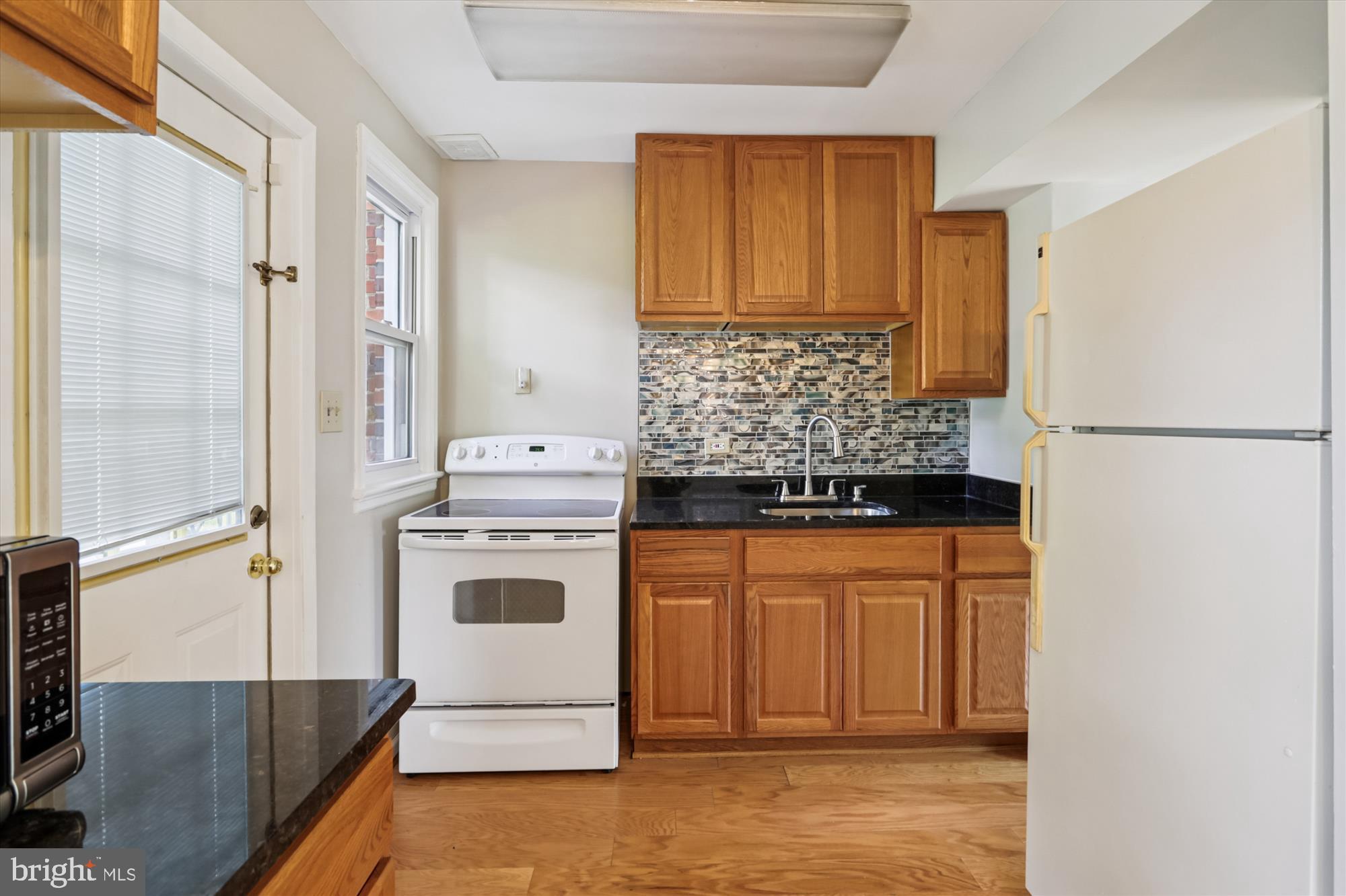 ROSEWOOD - Residential Lease