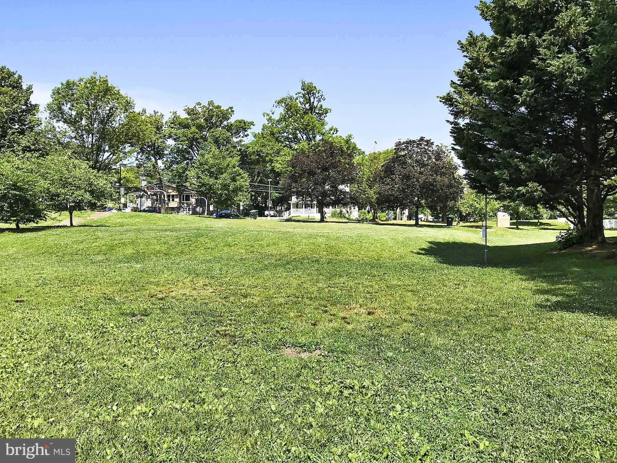 ROSEWOOD - Residential Lease