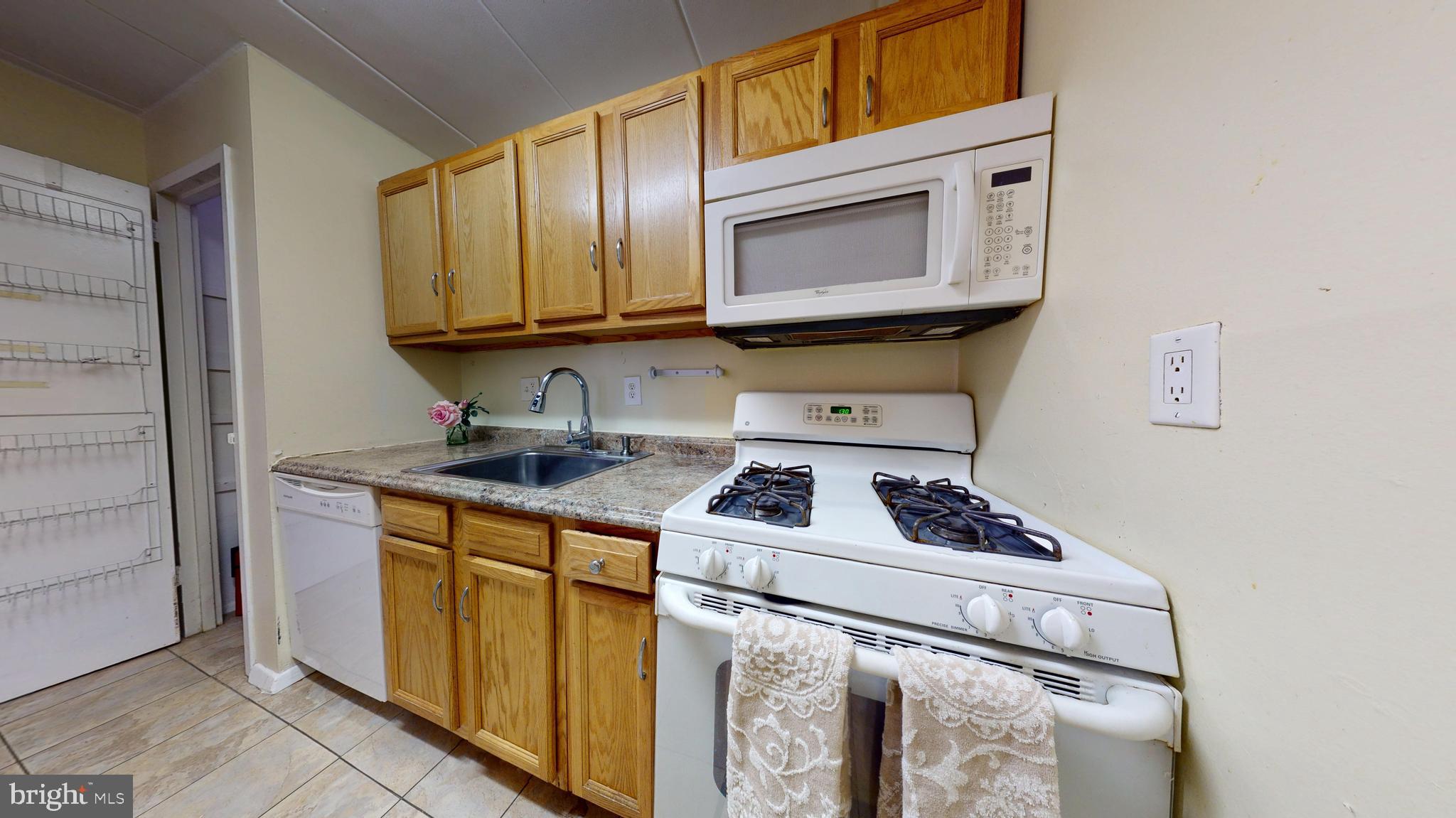 HUNTINGTON CLUB - Residential