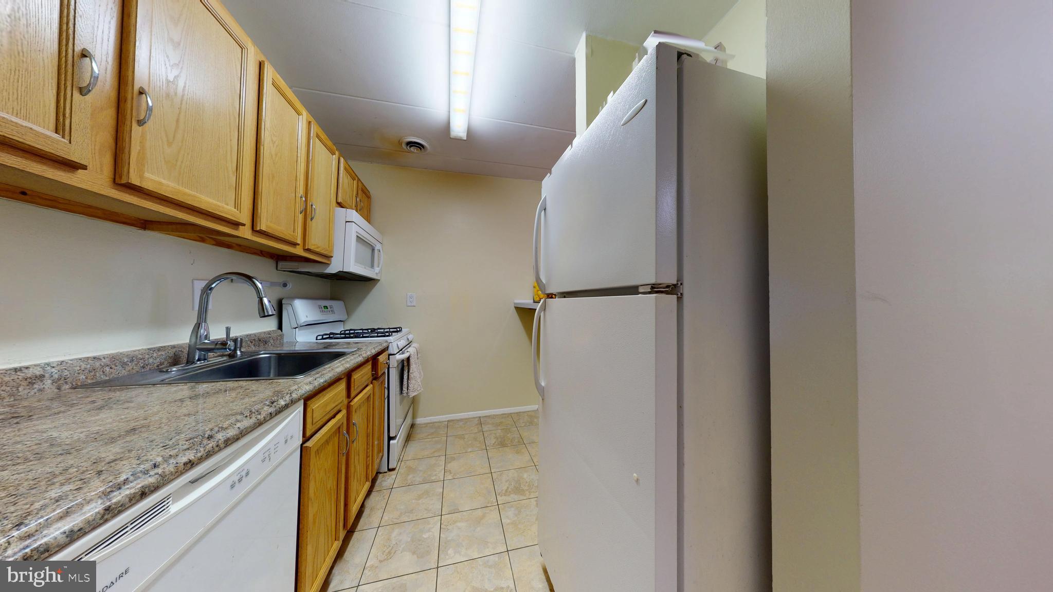 HUNTINGTON CLUB - Residential