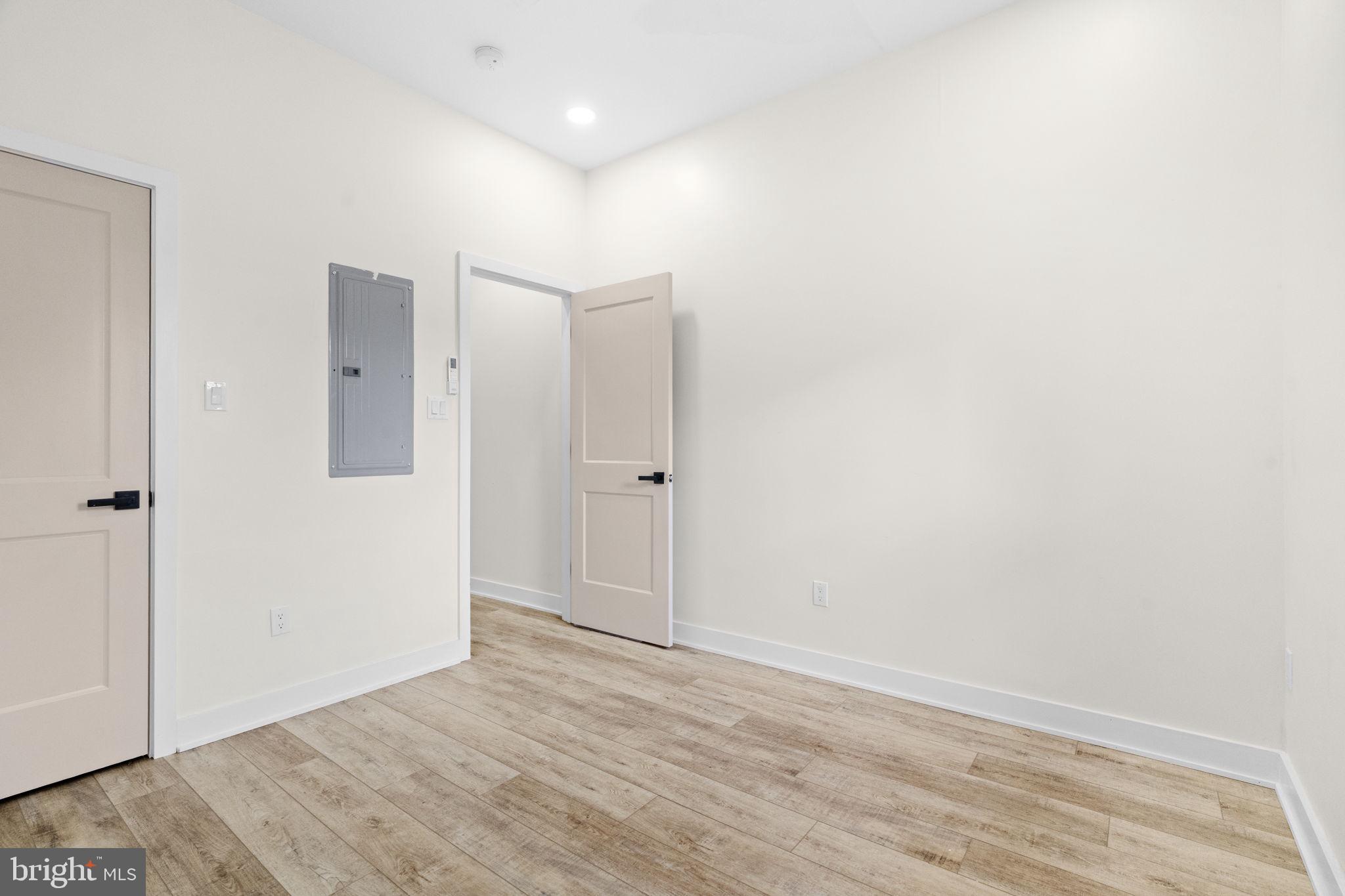 COBBS CREEK - Residential Income