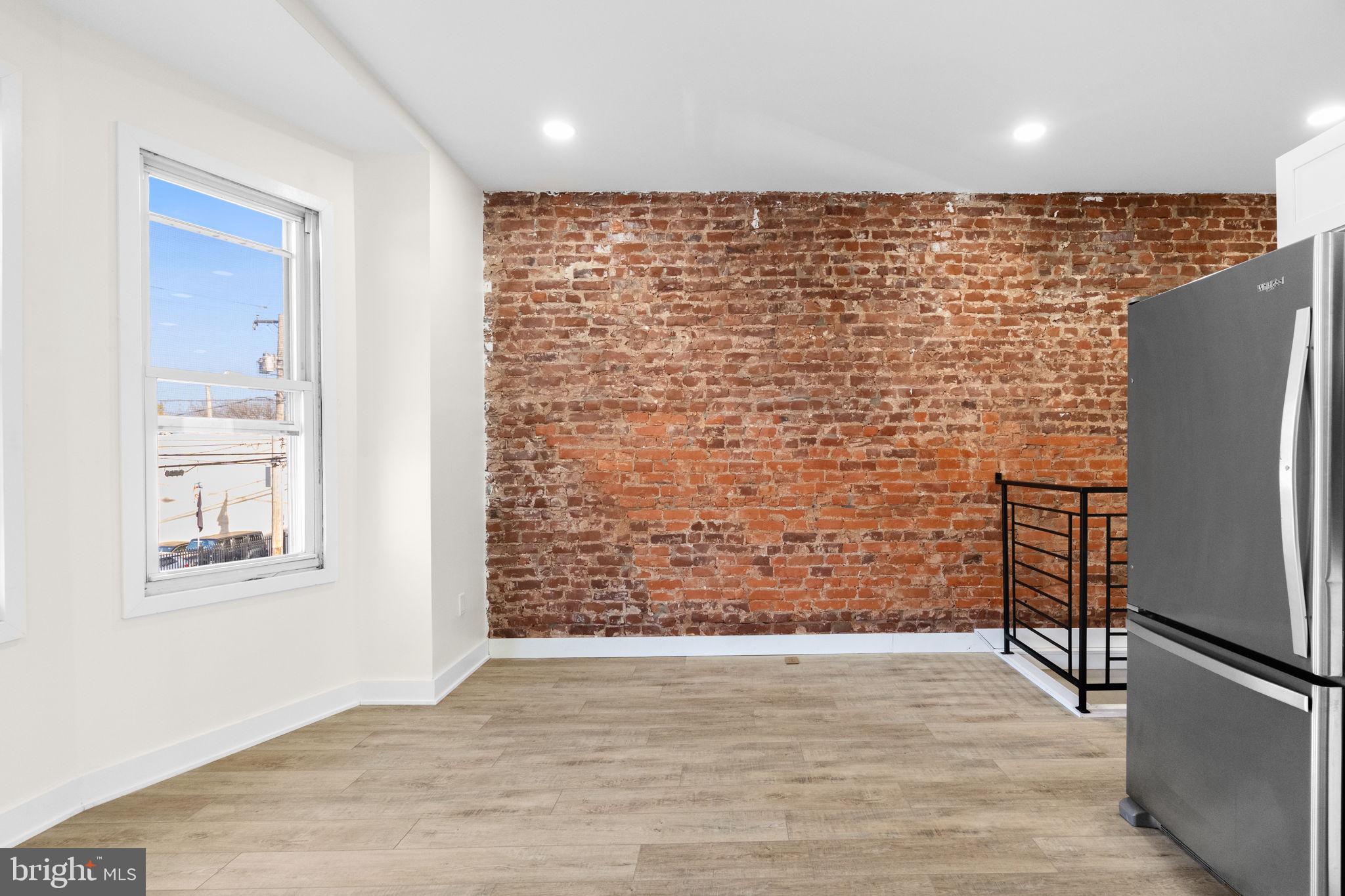 COBBS CREEK - Residential Income