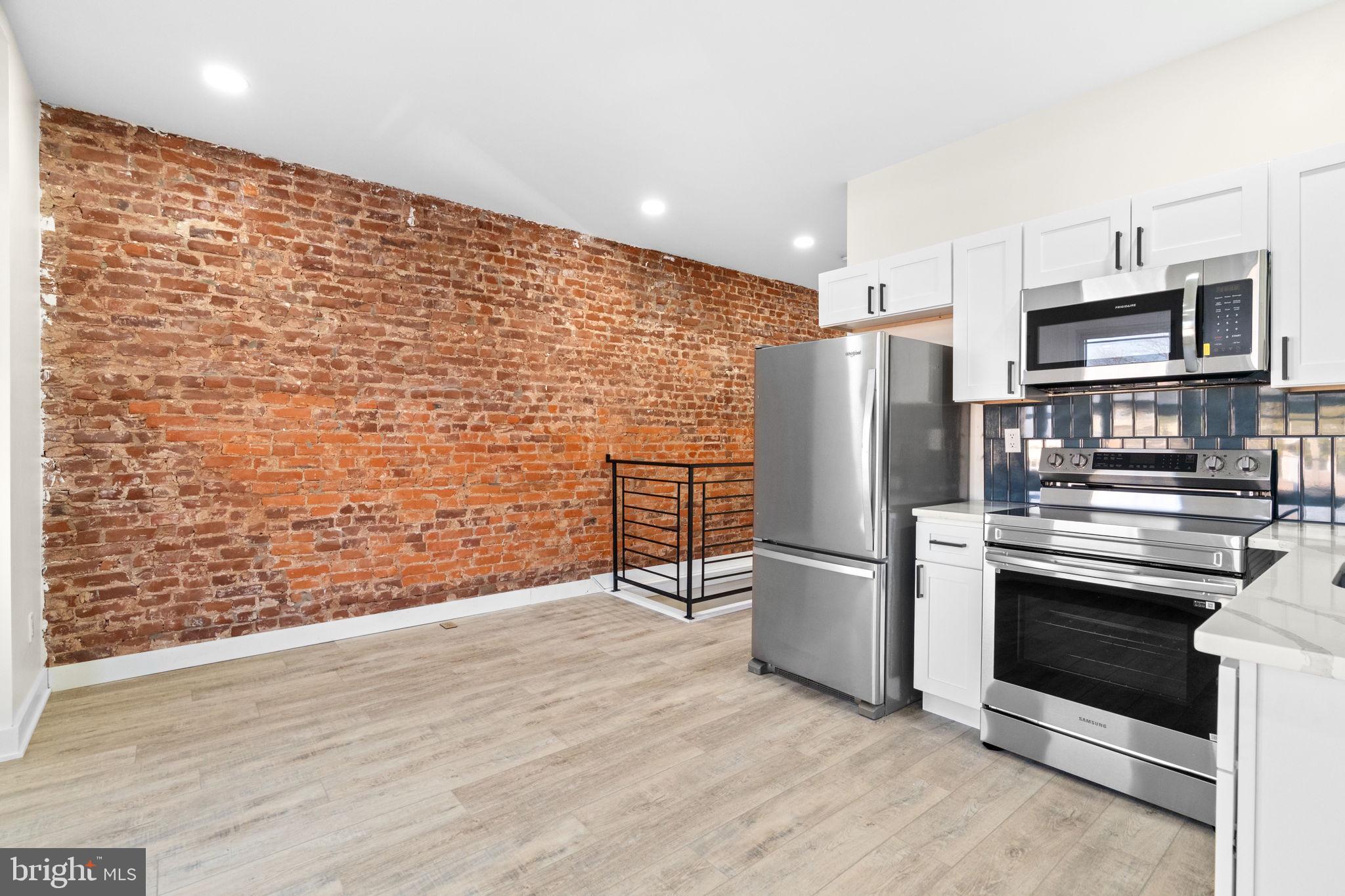 COBBS CREEK - Residential Income