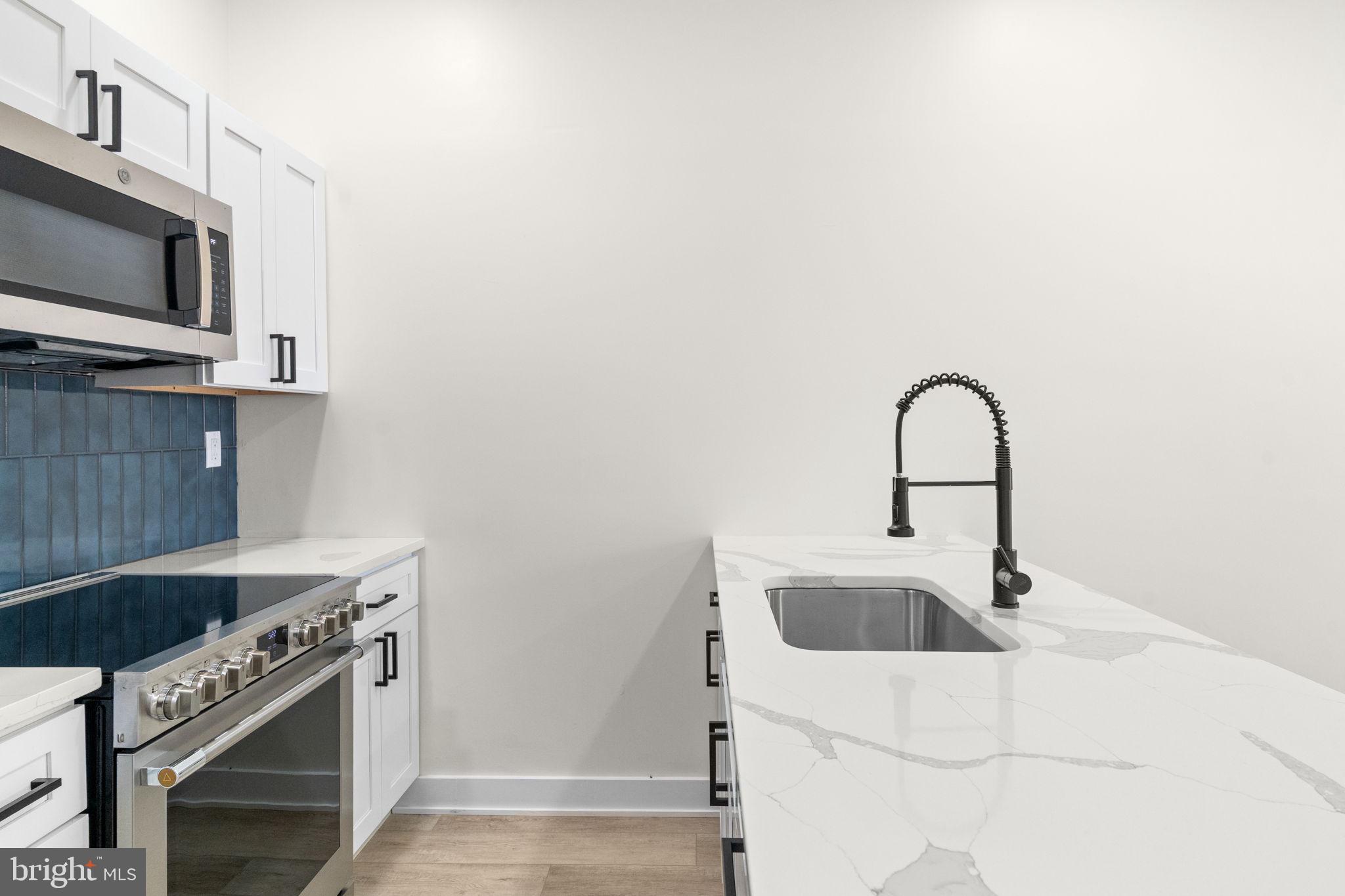 COBBS CREEK - Residential Income