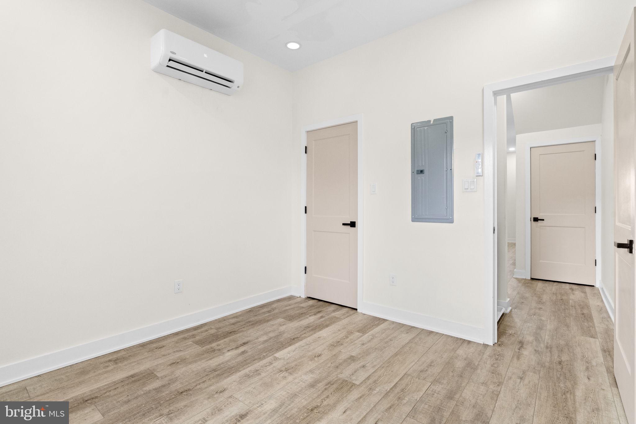 COBBS CREEK - Residential Income