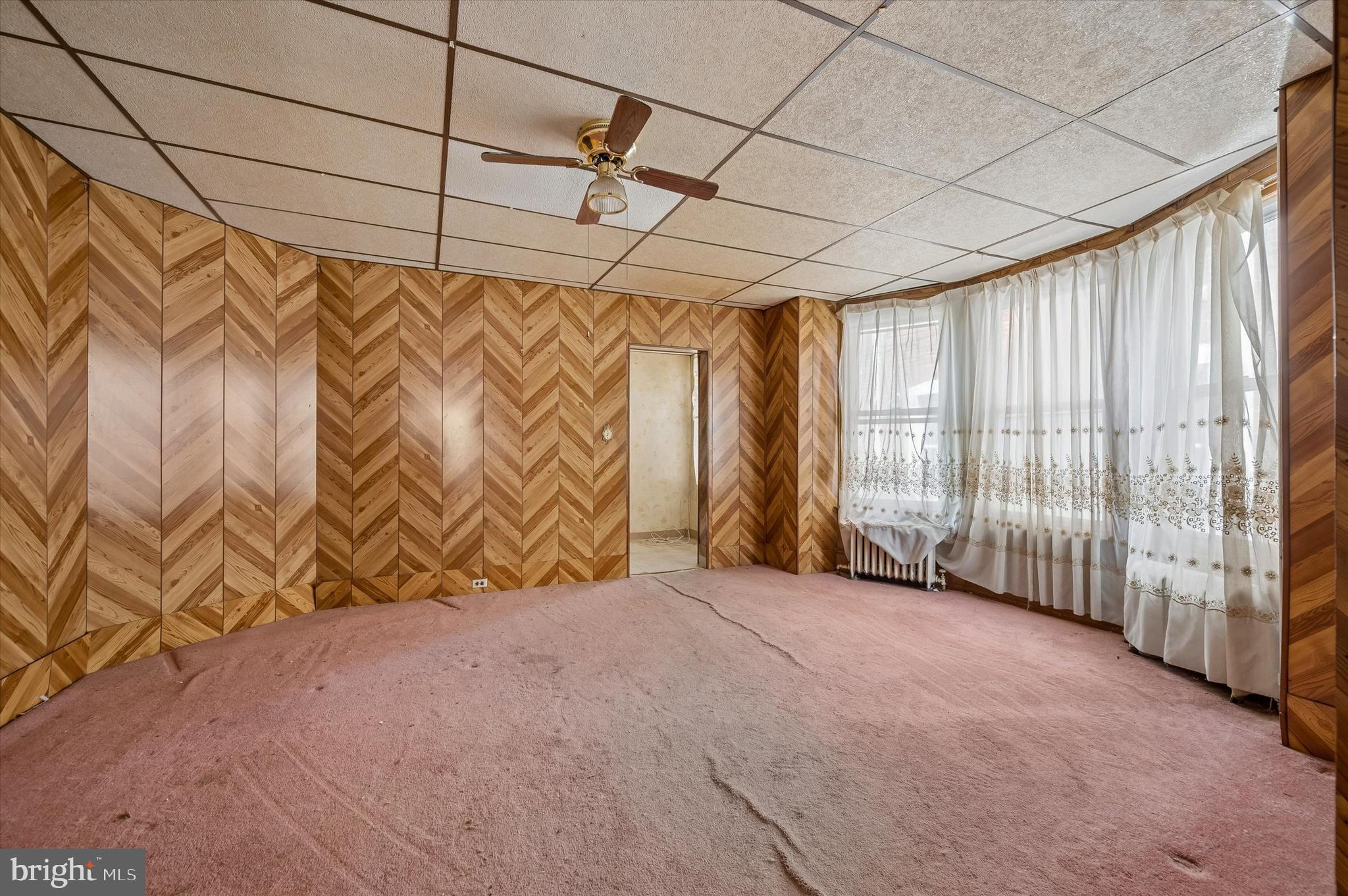 SPRUCE HILL - Residential