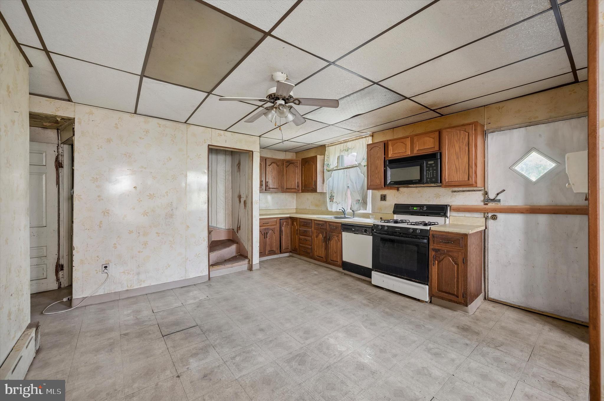 SPRUCE HILL - Residential