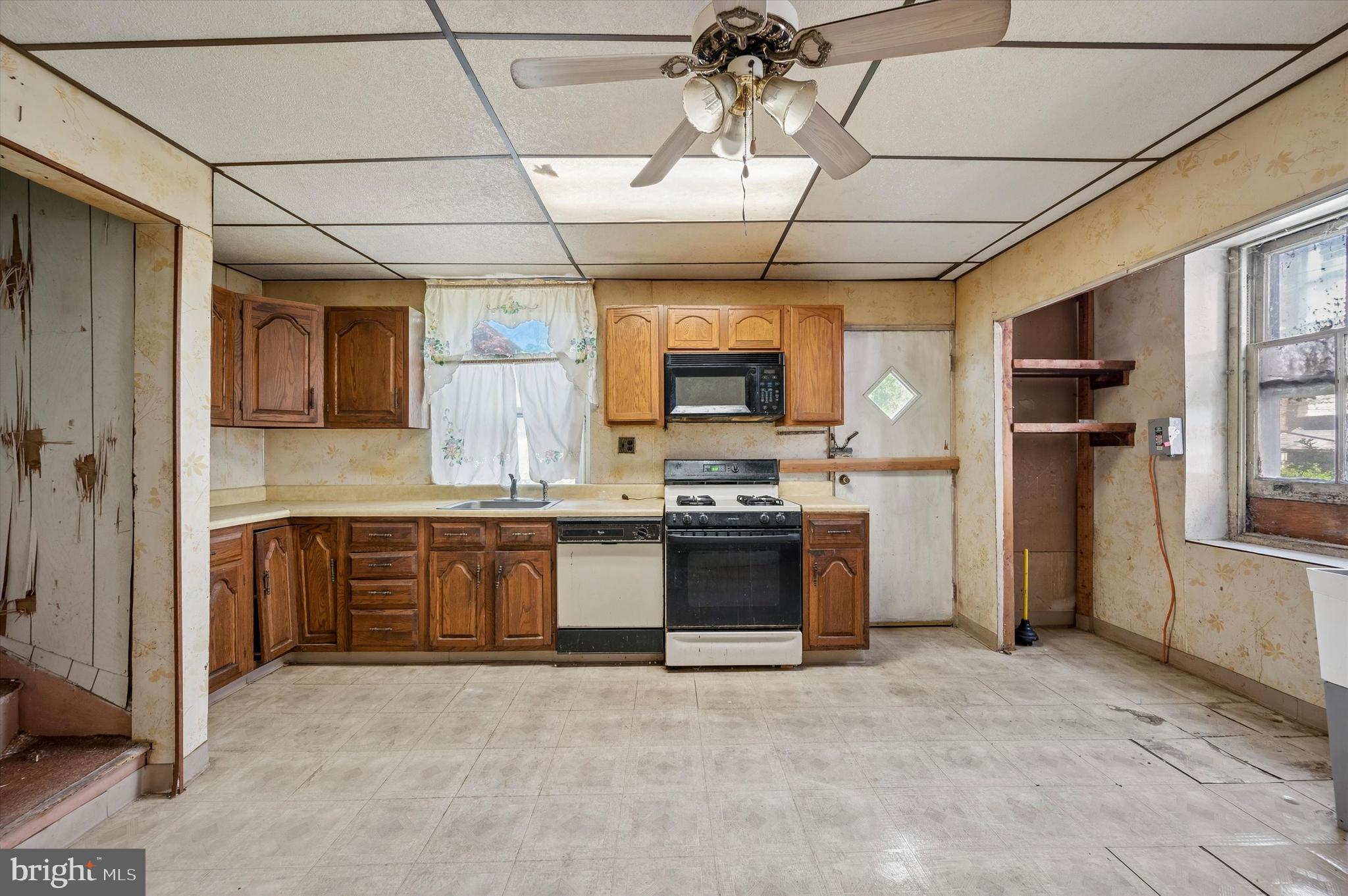 SPRUCE HILL - Residential