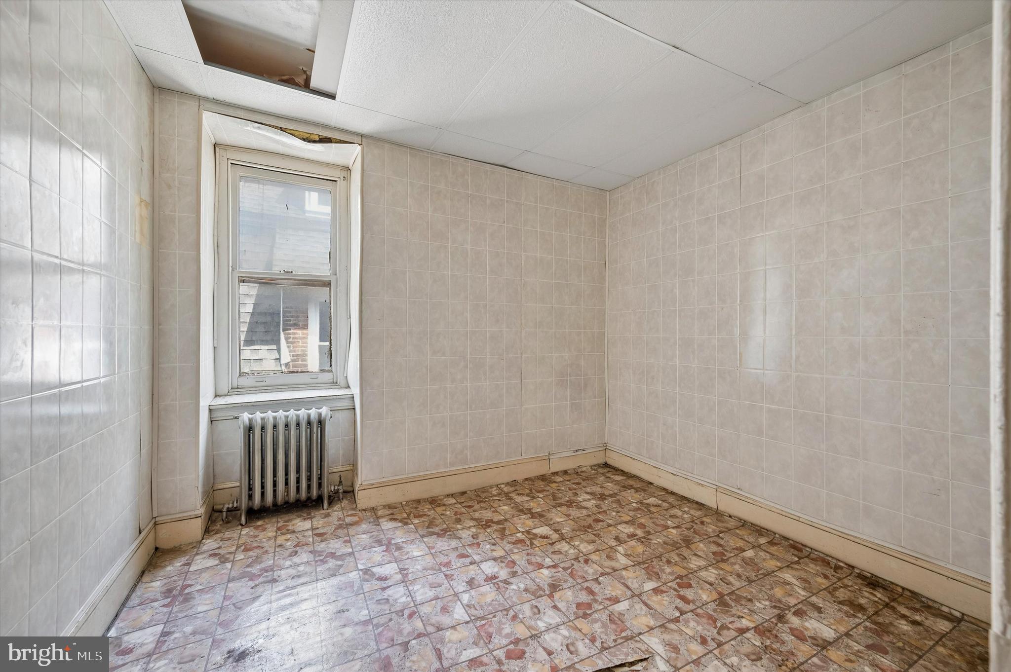 SPRUCE HILL - Residential