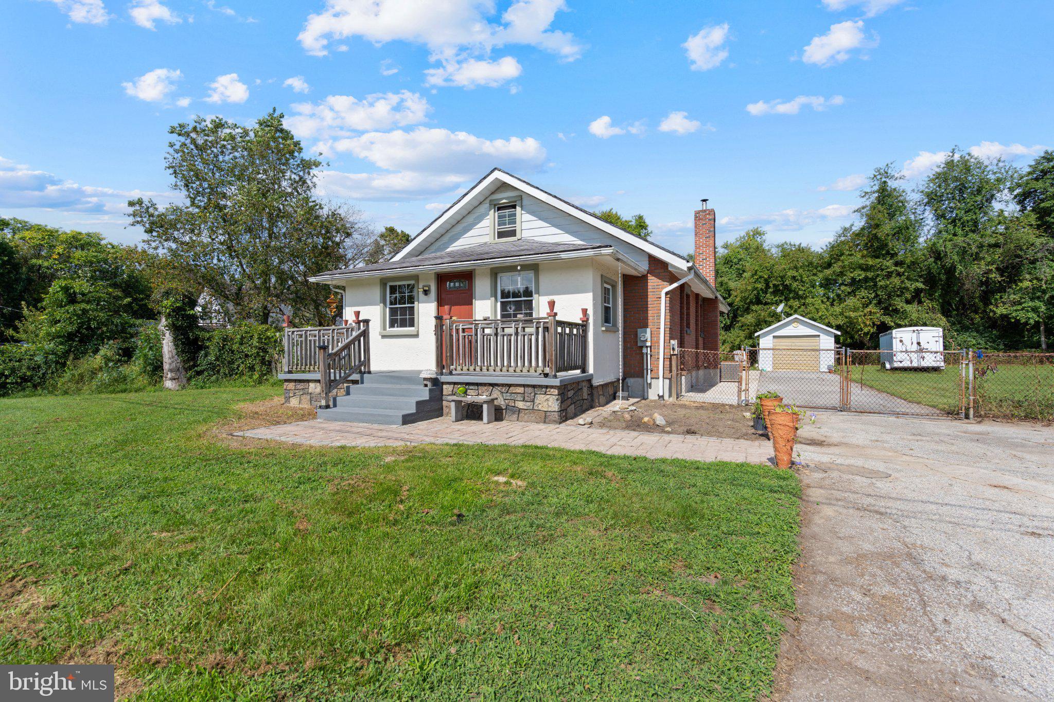 252 S PENNSVILLE AUBURN ROAD