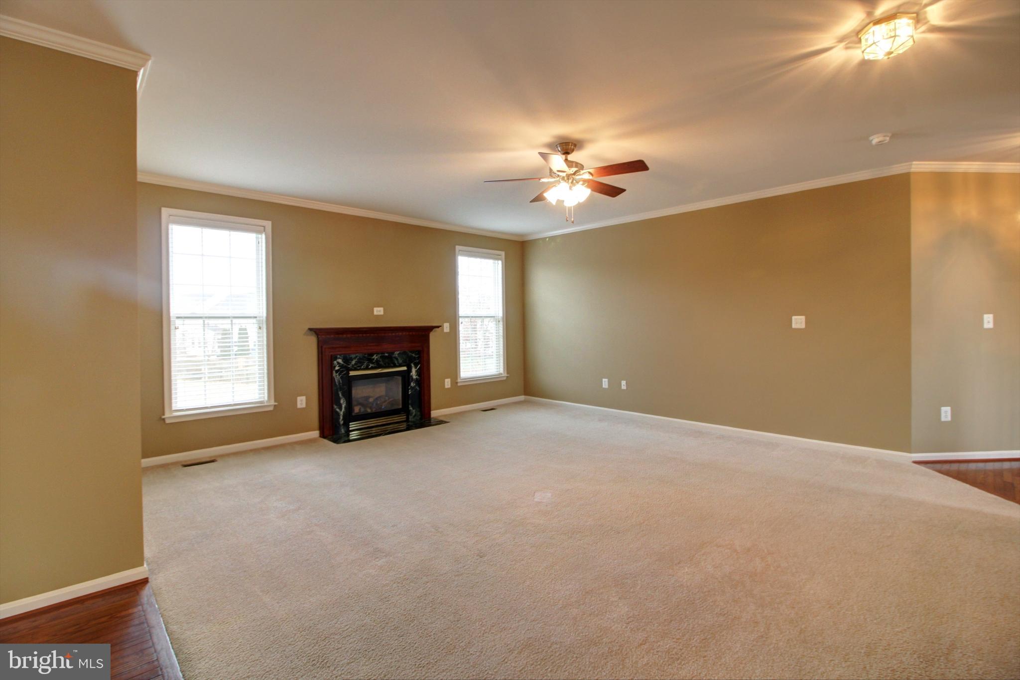 CLOVER RIDGE - Residential Lease