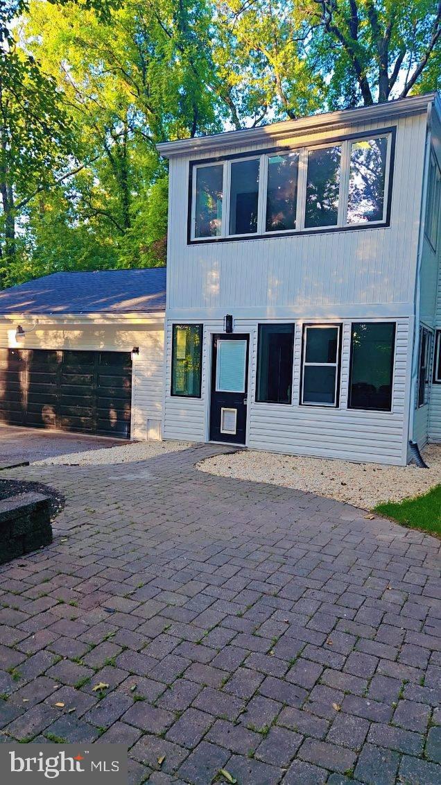 555 HILLTOP ROAD