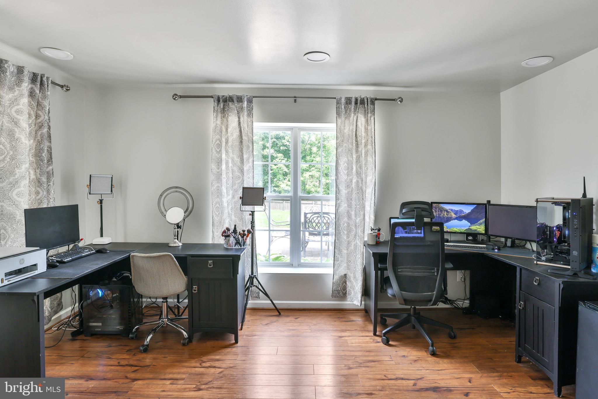 STEEPLECHASE - Residential