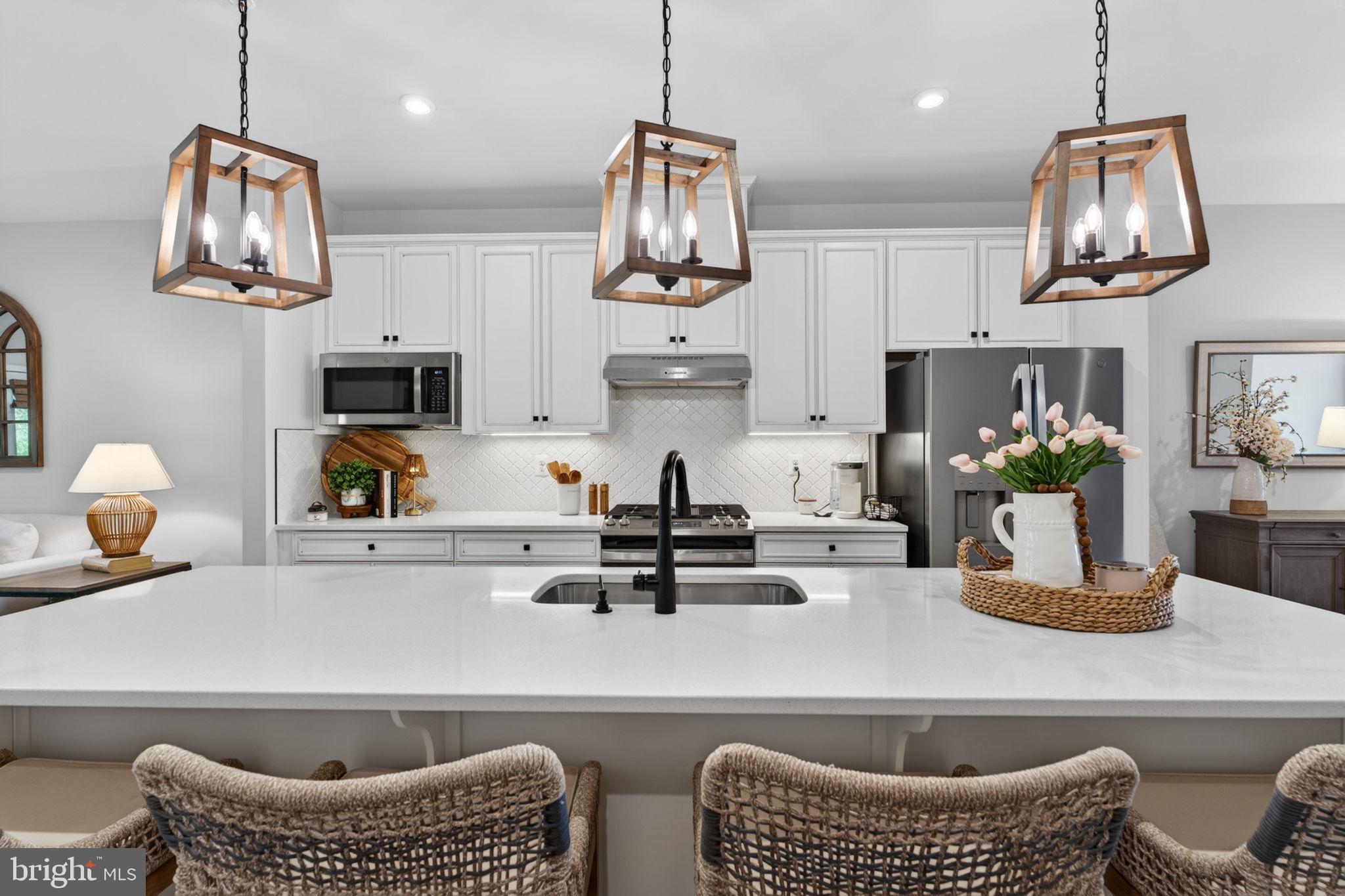 JAMES RUN CARRIAGE HOMES - Residential