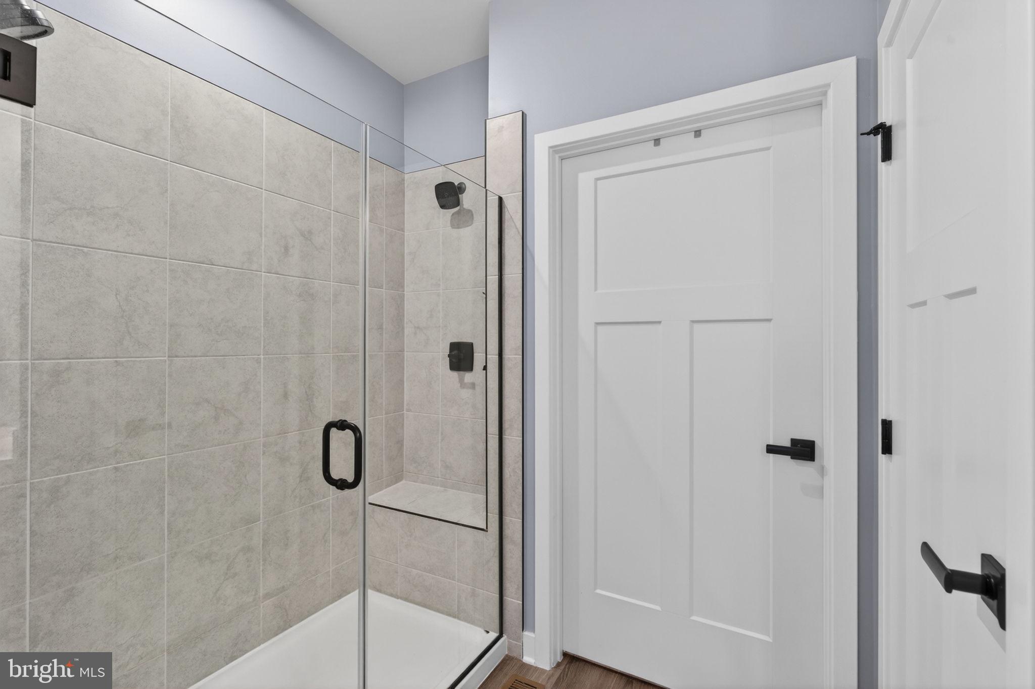 JAMES RUN CARRIAGE HOMES - Residential
