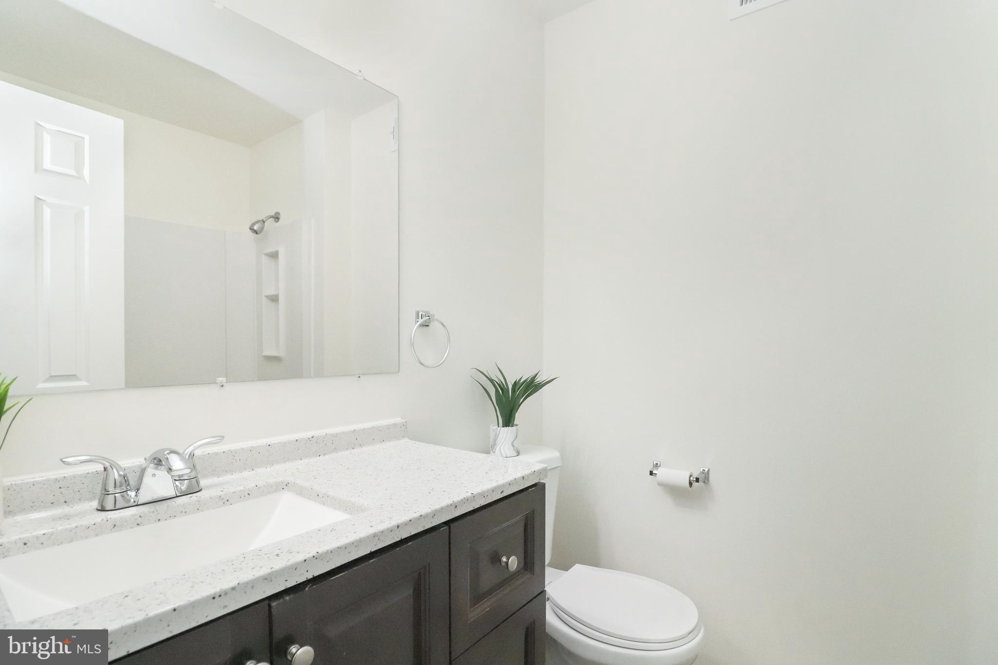 NEW BRITAIN - Residential