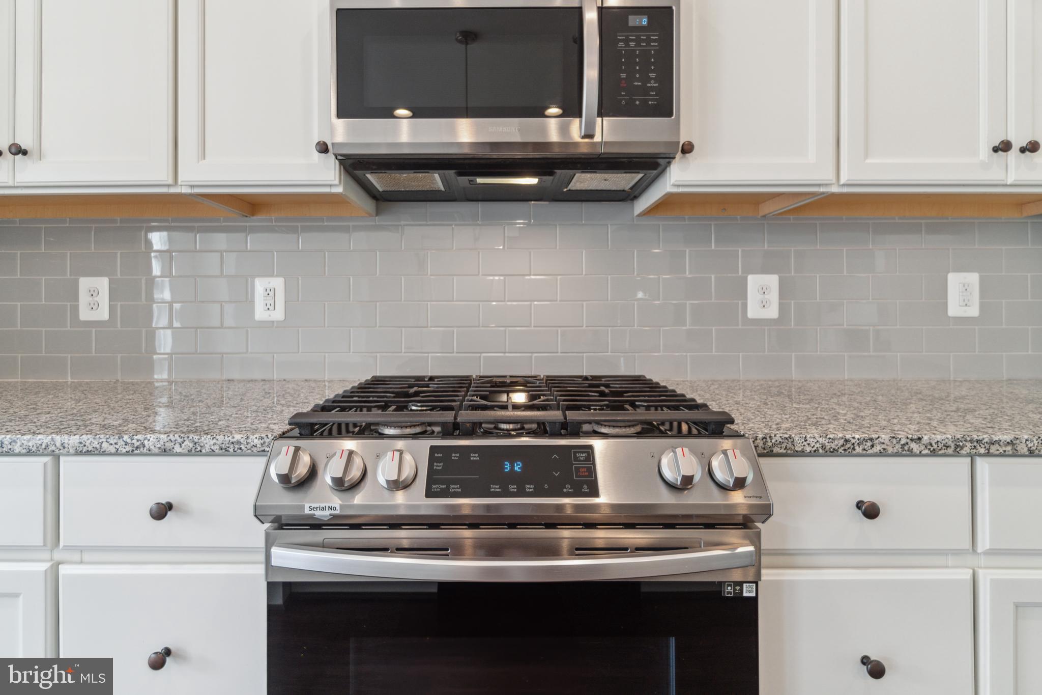 THE RETREAT AT WESTFIELDS - Residential Lease