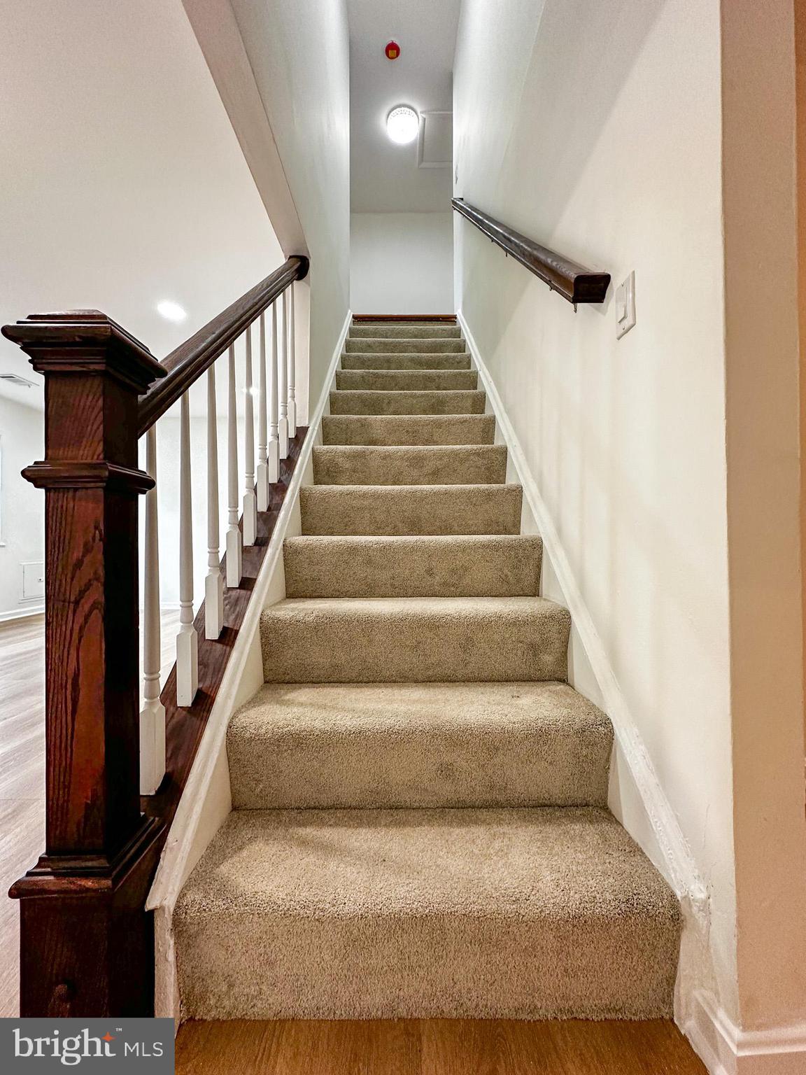 KENT VILLAGE - Residential