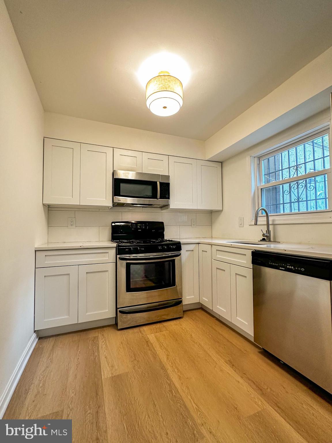 KENT VILLAGE - Residential