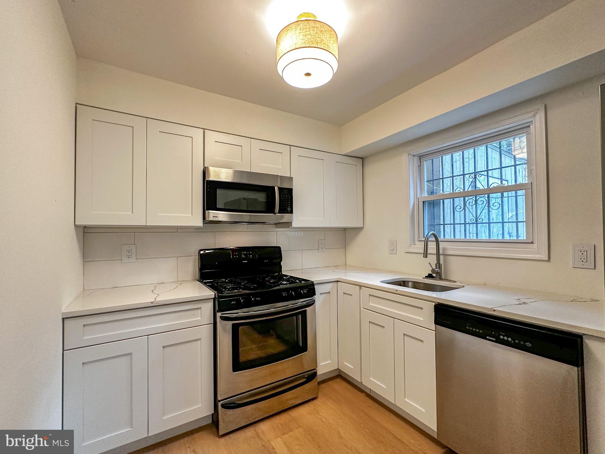 KENT VILLAGE - Residential