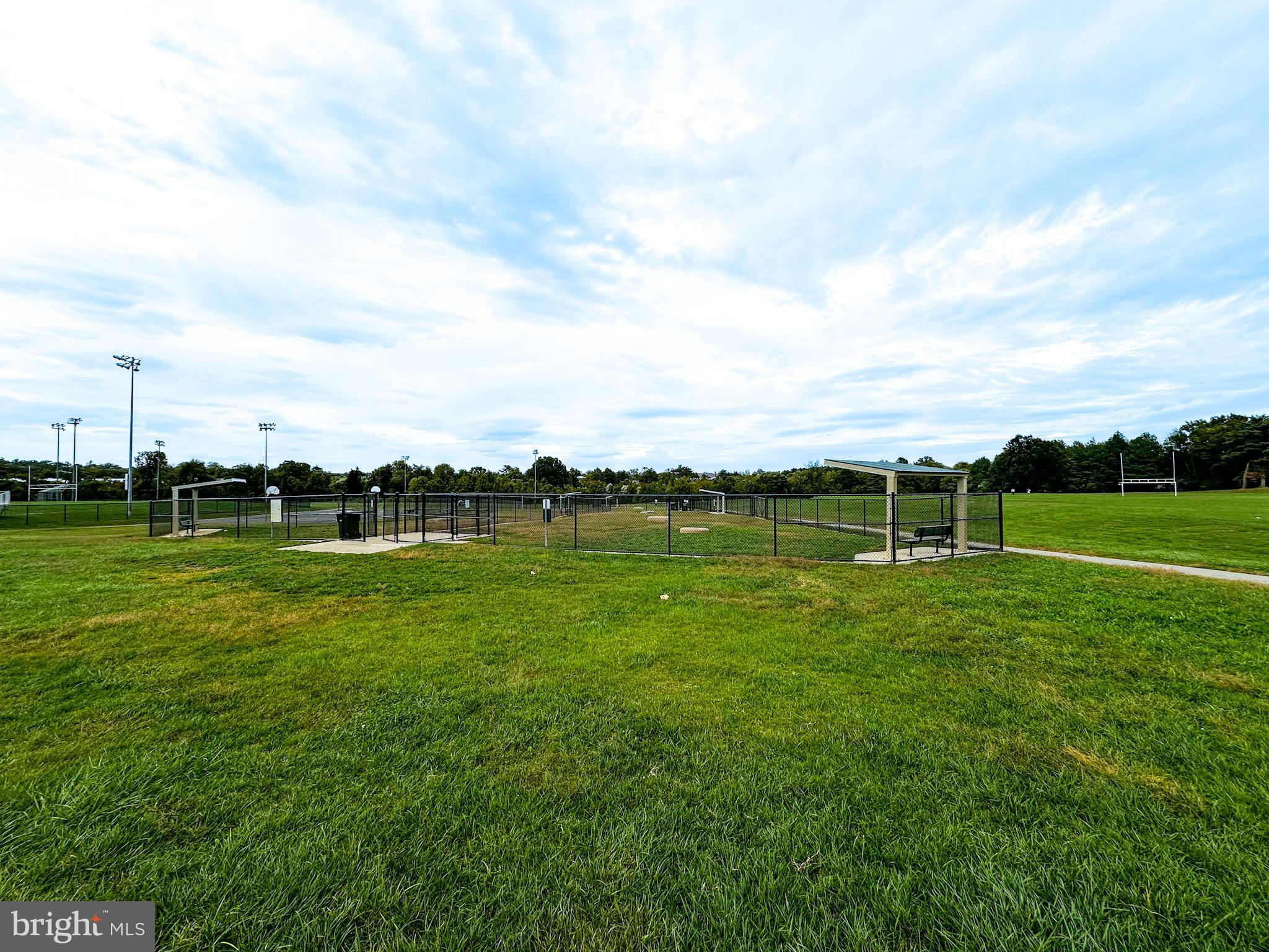 KENT VILLAGE - Residential