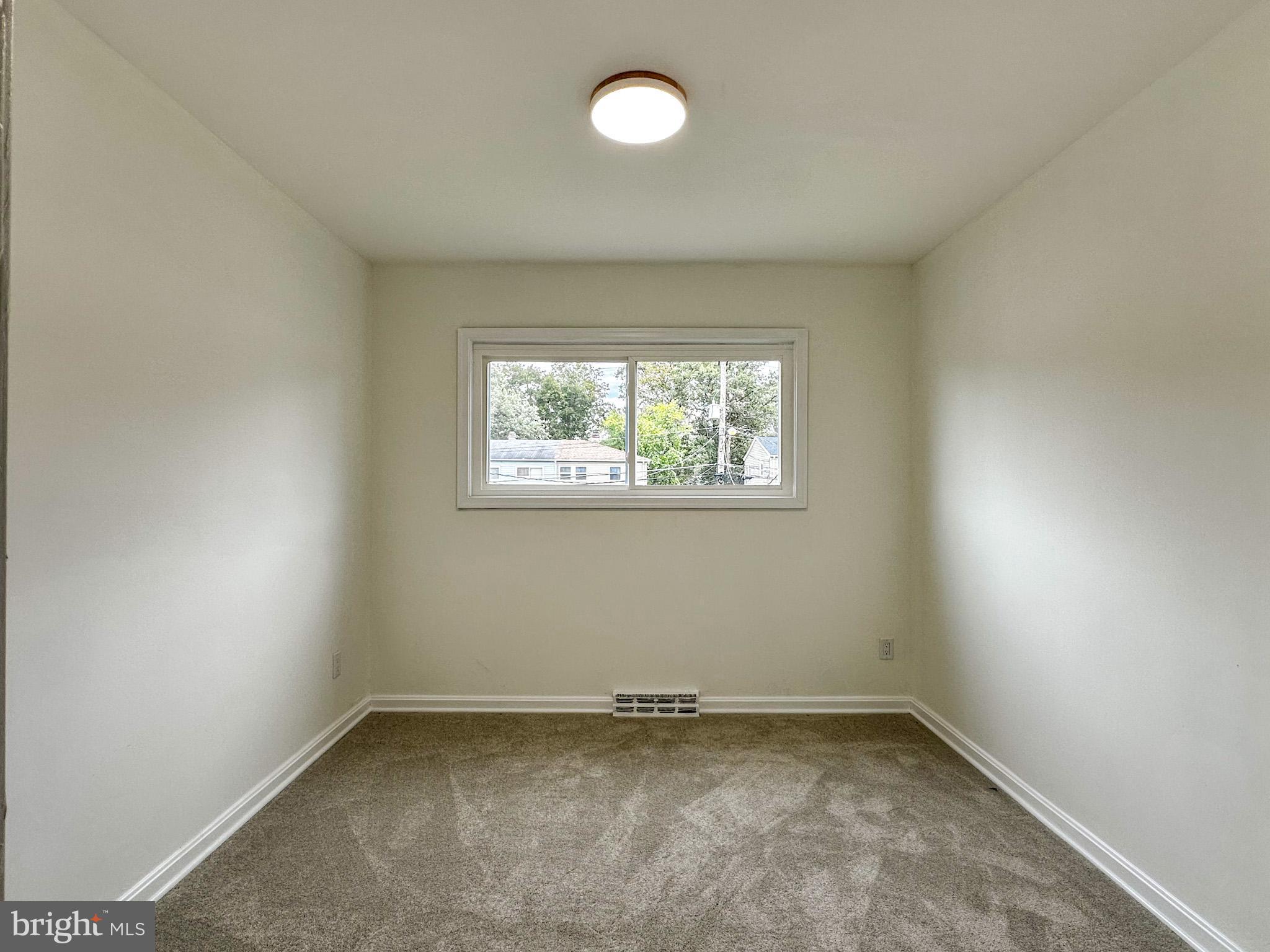 KENT VILLAGE - Residential