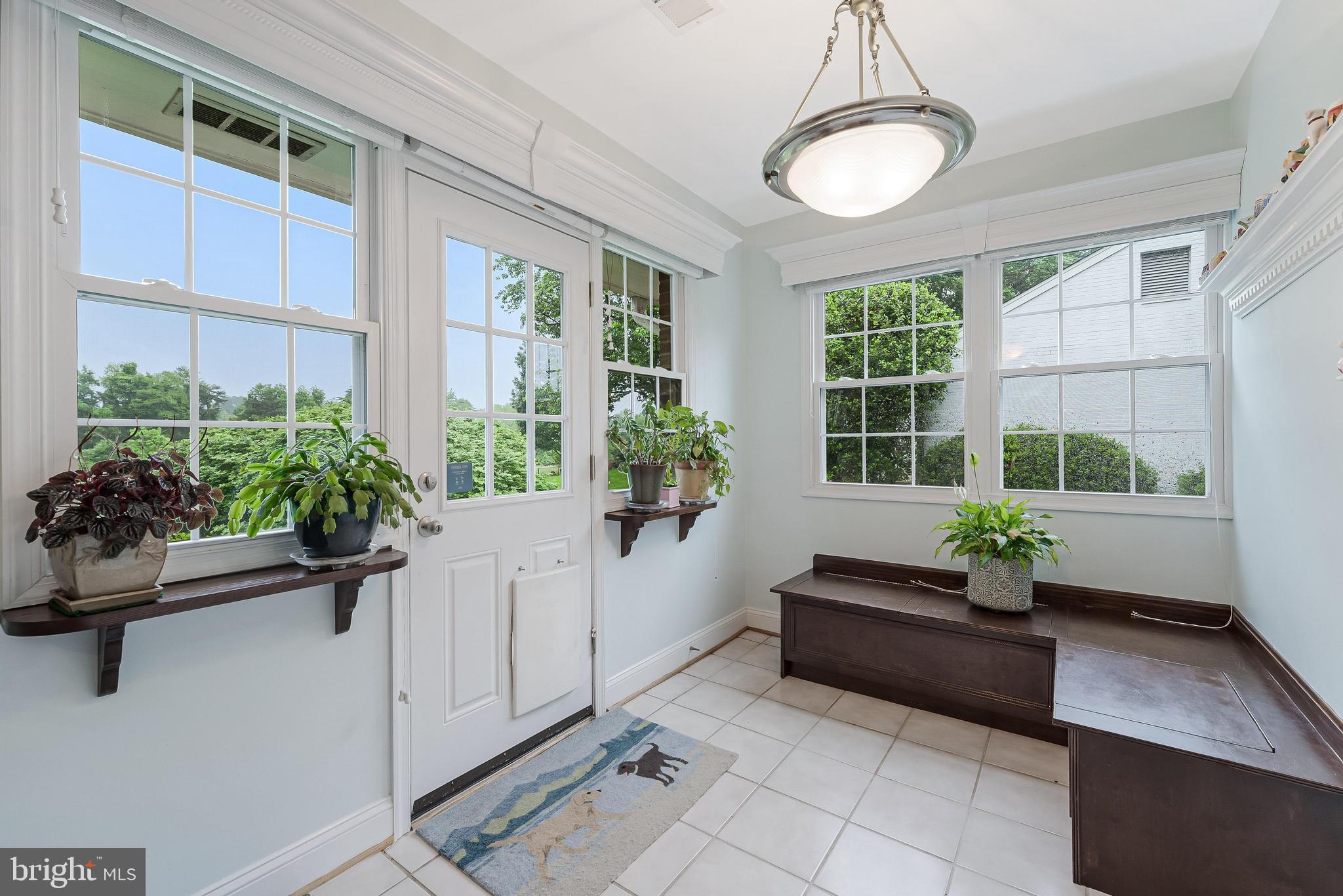 SALONA VILLAGE - Residential