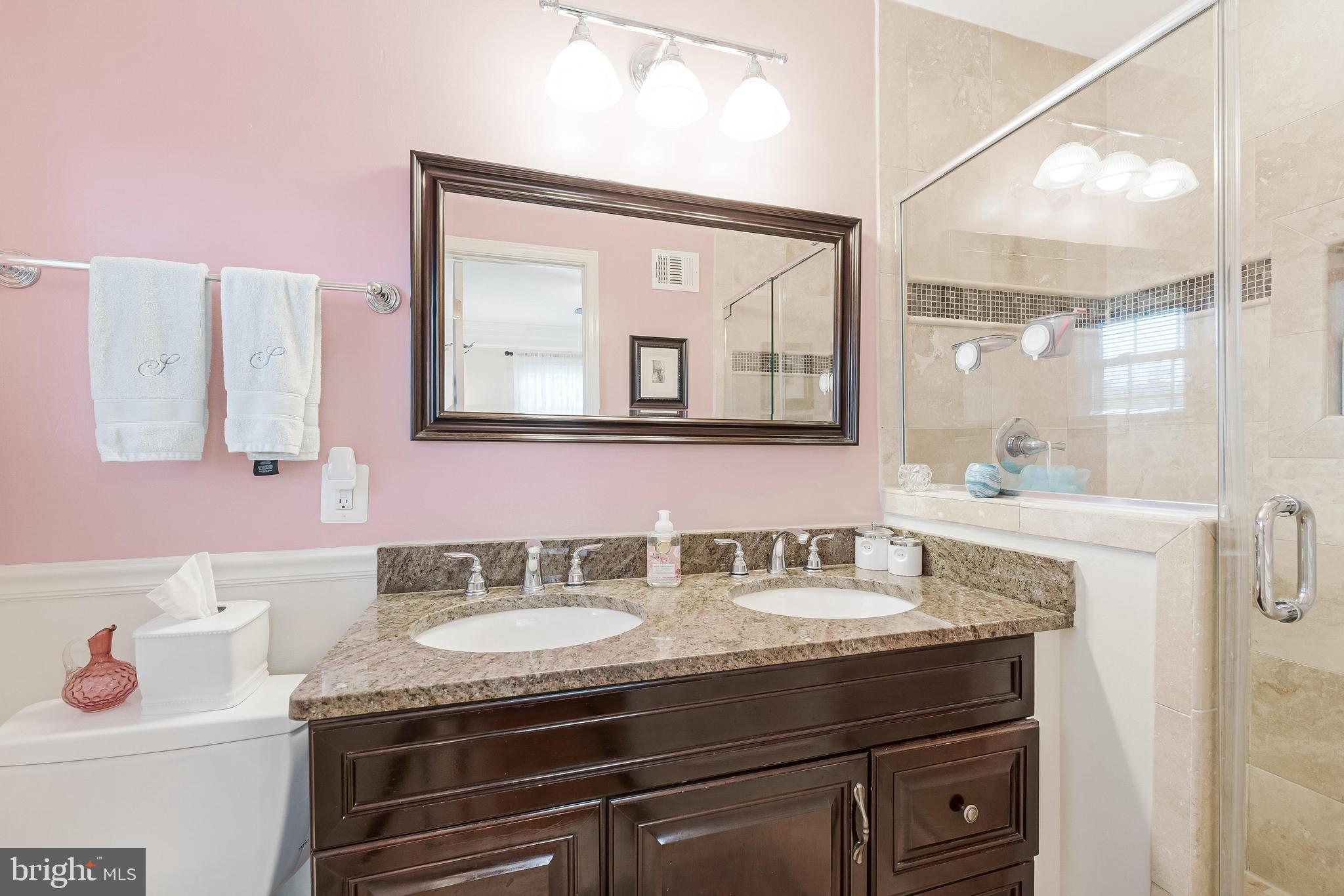 SALONA VILLAGE - Residential